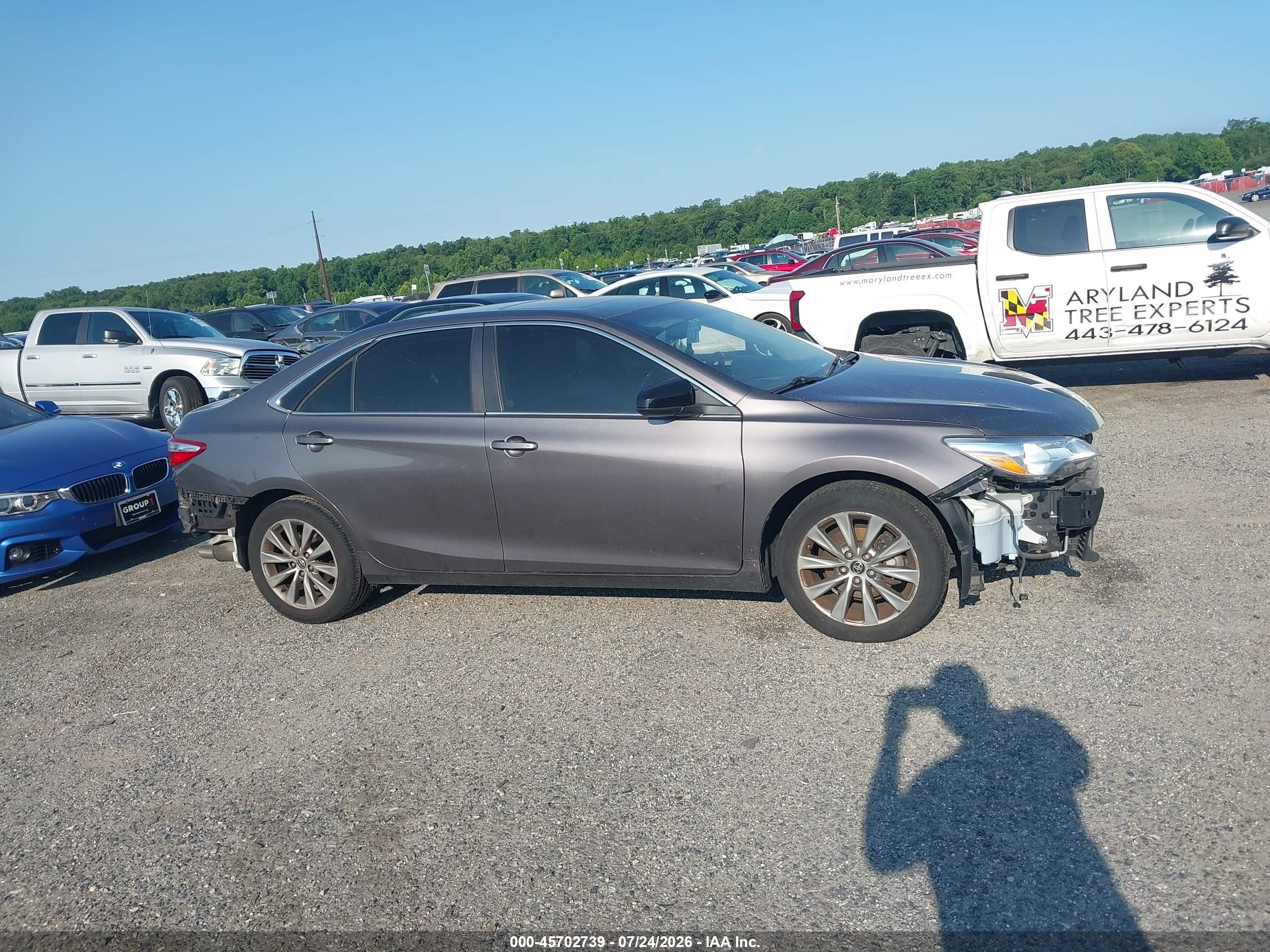 2015 Toyota Camry Xle Серый vin: 4T1BF1FK0FU906636
