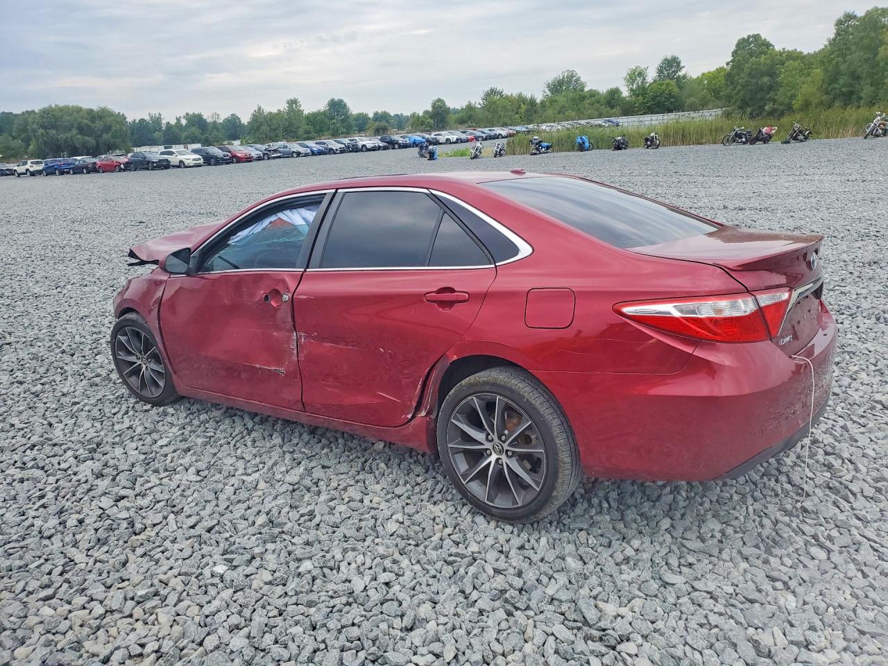 2015 Toyota Camry Xse Red vin: 4T1BF1FK0FU962401