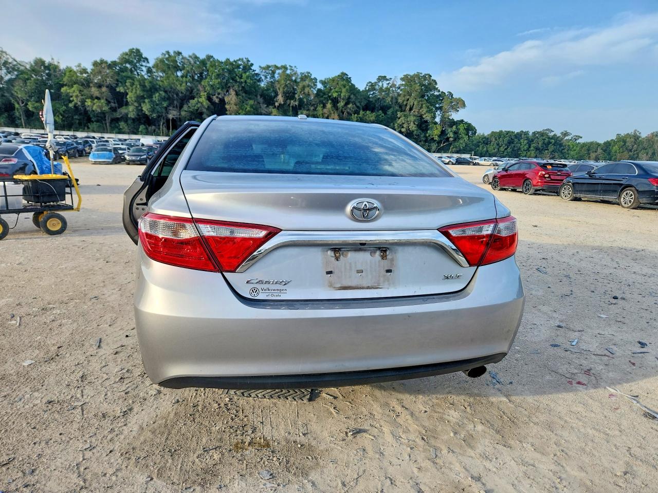 2015 Toyota Camry Xle Silver vin: 4T1BF1FK0FU963032