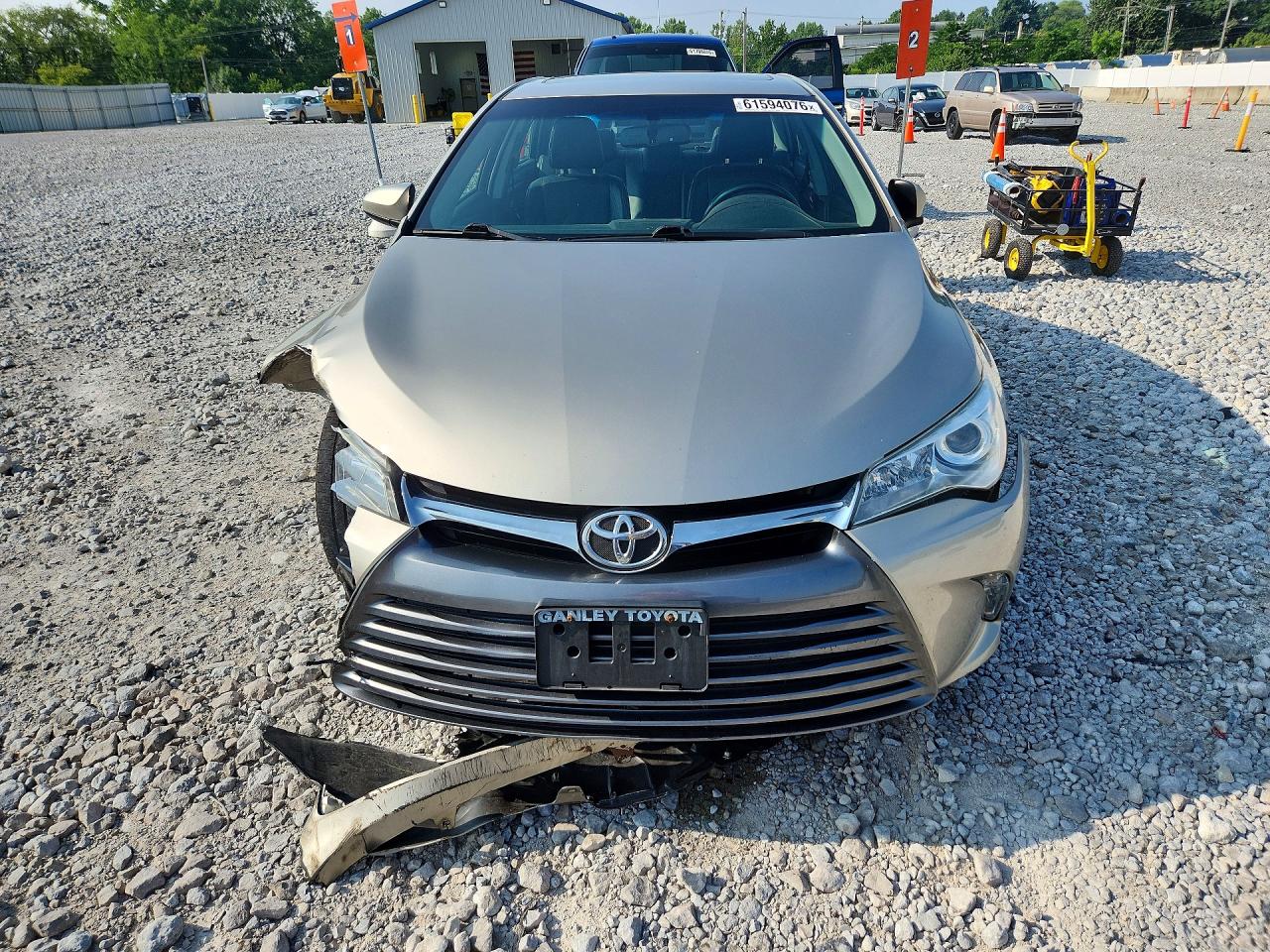 2015 Toyota Camry Xle Silver vin: 4T1BF1FK0FU972118