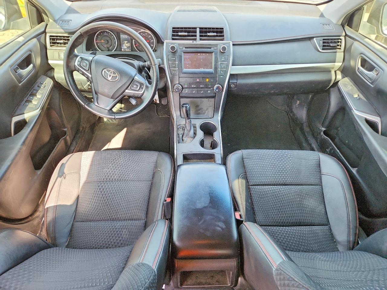 2015 Toyota Camry Se Silver vin: 4T1BF1FK0FU972779