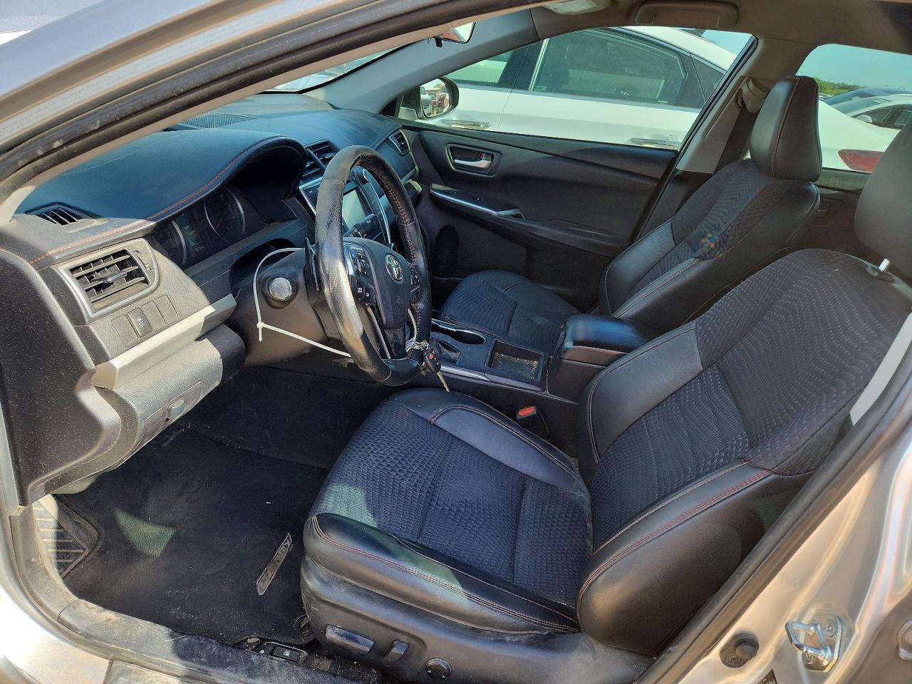 2015 Toyota Camry Se Silver vin: 4T1BF1FK0FU972779
