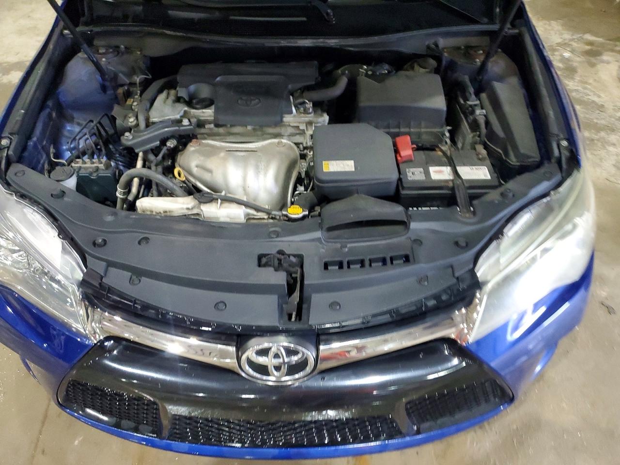 2015 Toyota Camry Se Blue vin: 4T1BF1FK0FU975715
