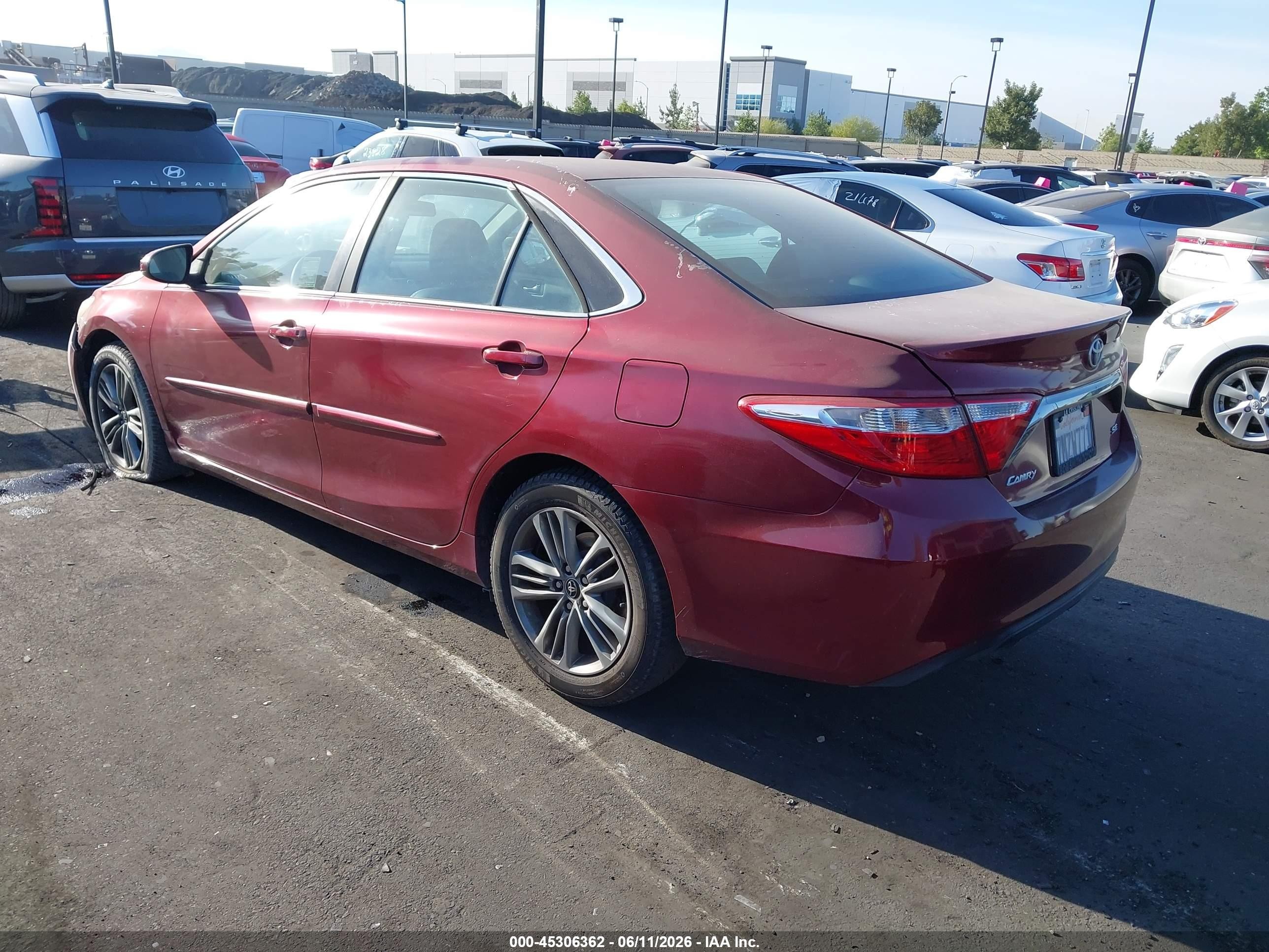 2015 Toyota Camry Se Red vin: 4T1BF1FK0FU989341