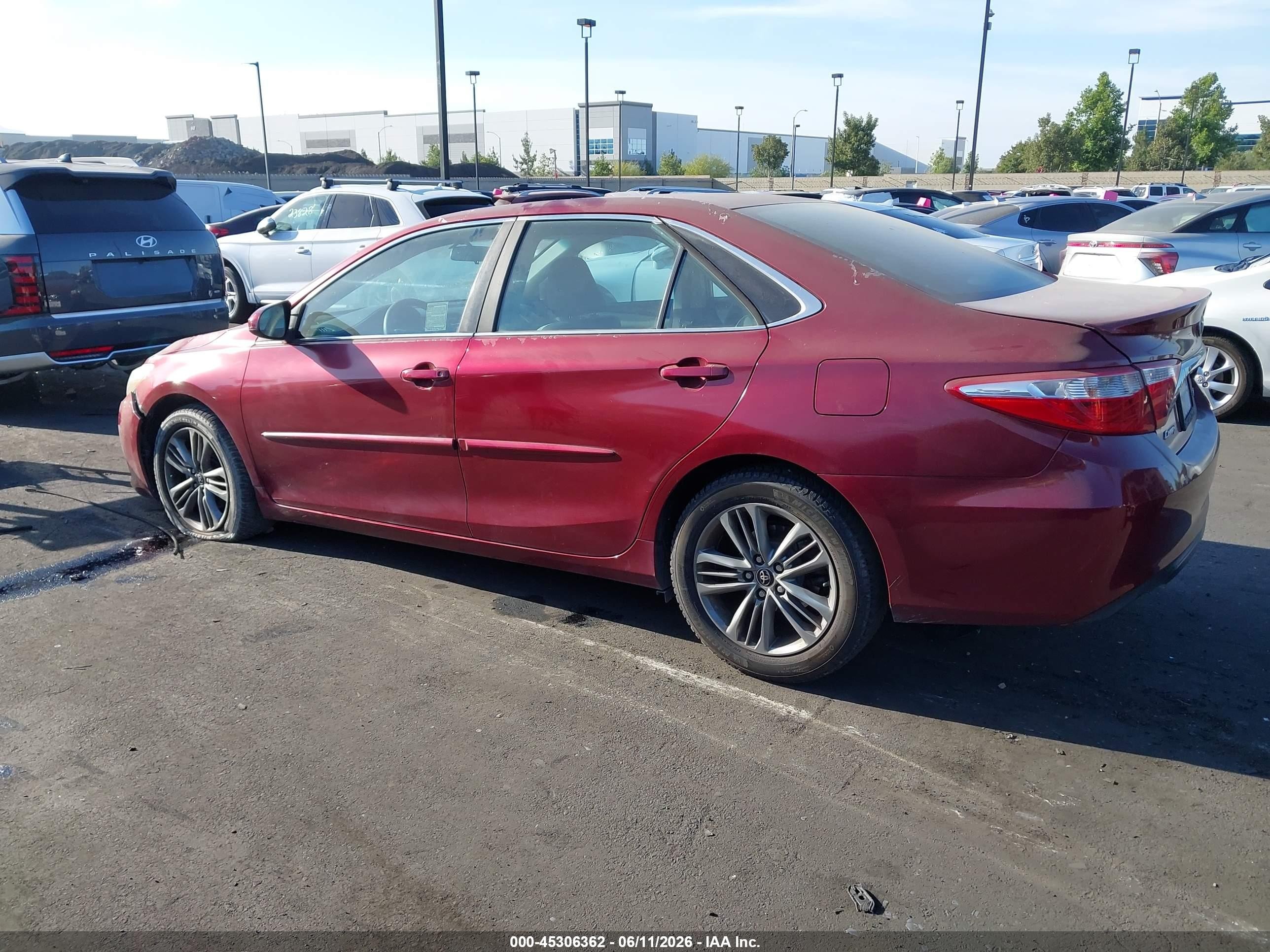 2015 Toyota Camry Se Red vin: 4T1BF1FK0FU989341