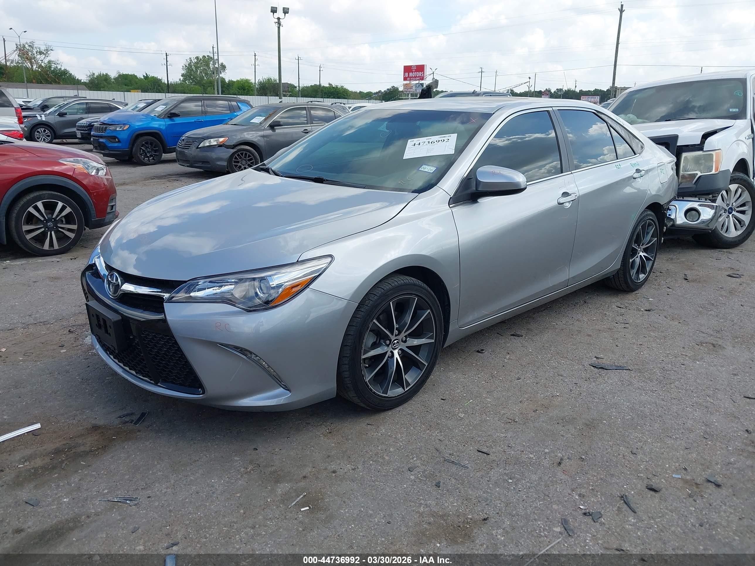 2015 Toyota Camry Xse Silver vin: 4T1BF1FK0FU990151