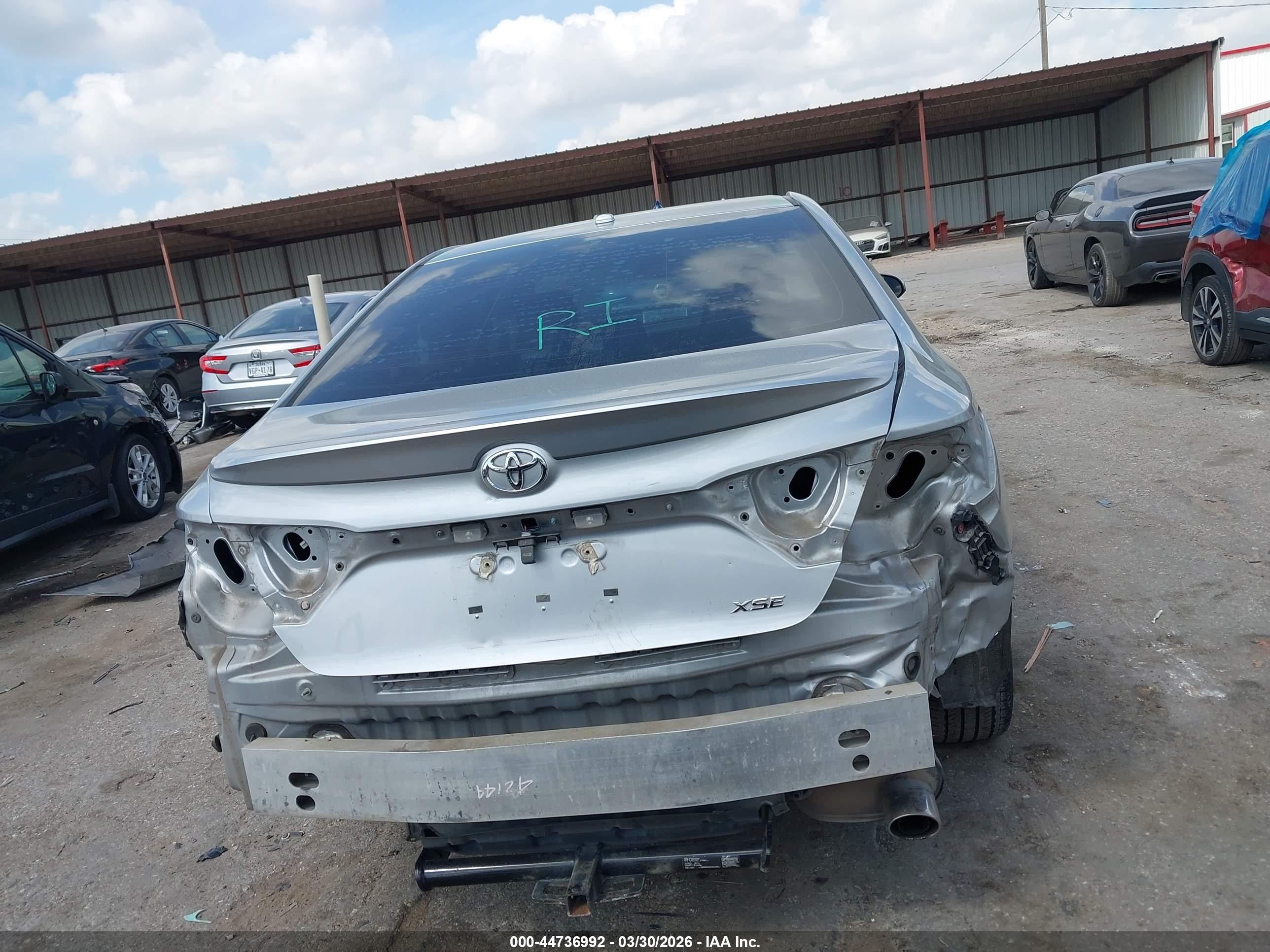 2015 Toyota Camry Xse Silver vin: 4T1BF1FK0FU990151