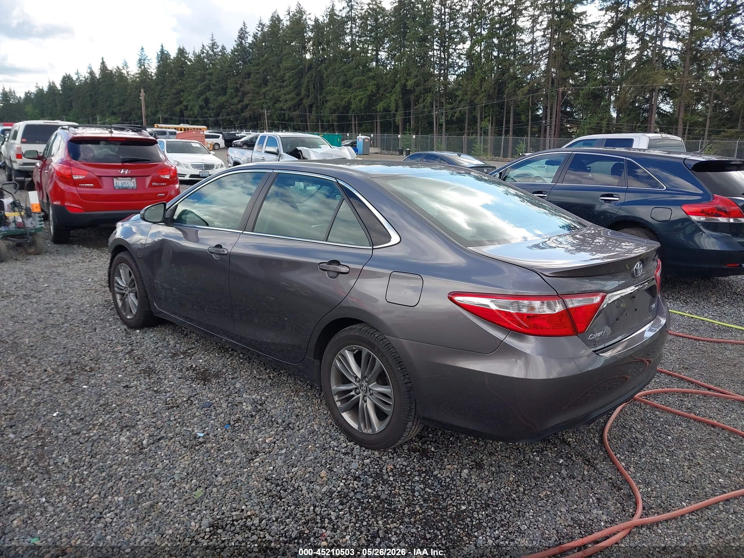 2015 Toyota Camry Se Gray vin: 4T1BF1FK0FU997827