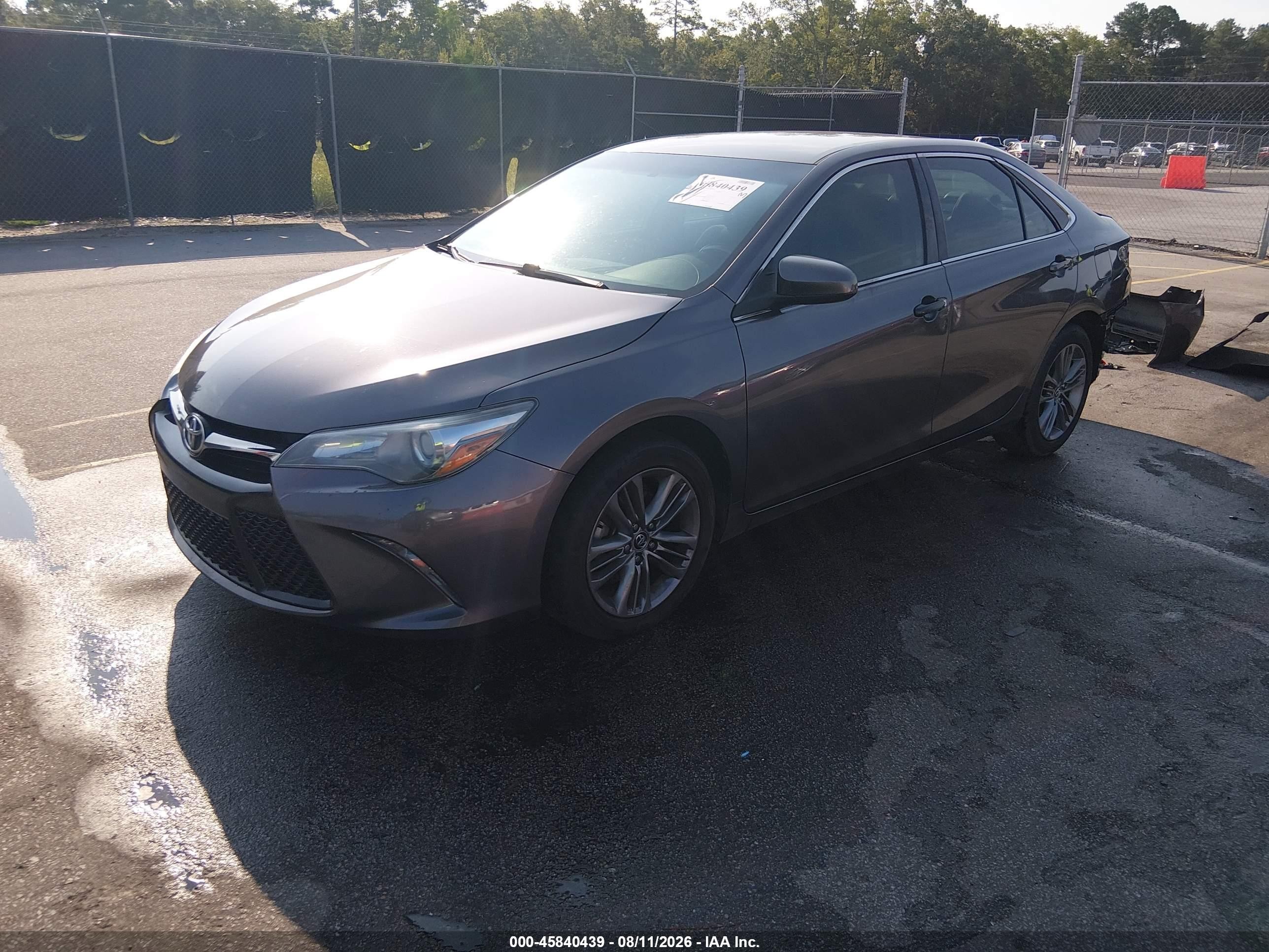 2016 Toyota Camry Se Gray vin: 4T1BF1FK0GU131255