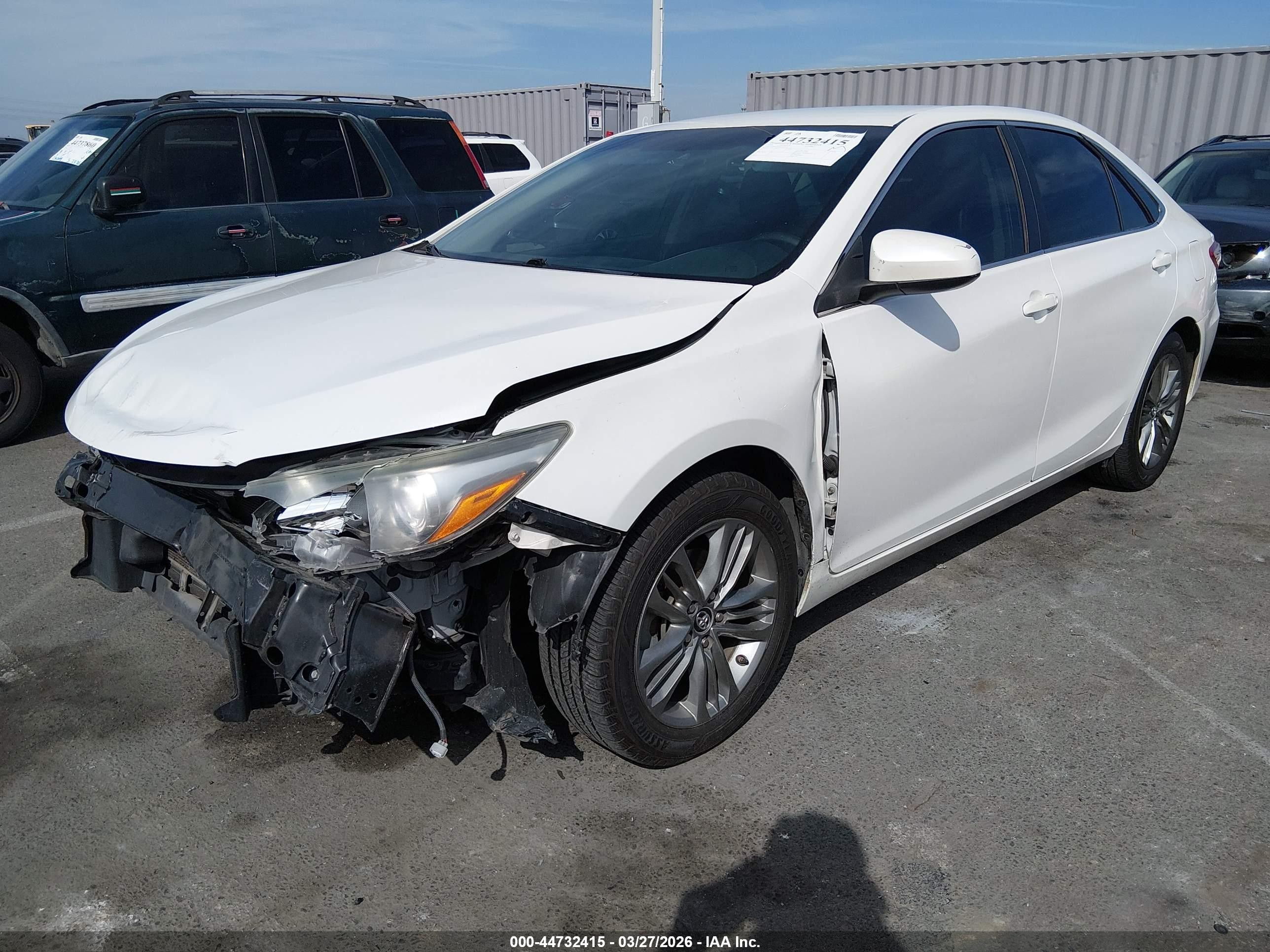 2016 Toyota Camry Se White vin: 4T1BF1FK0GU136925