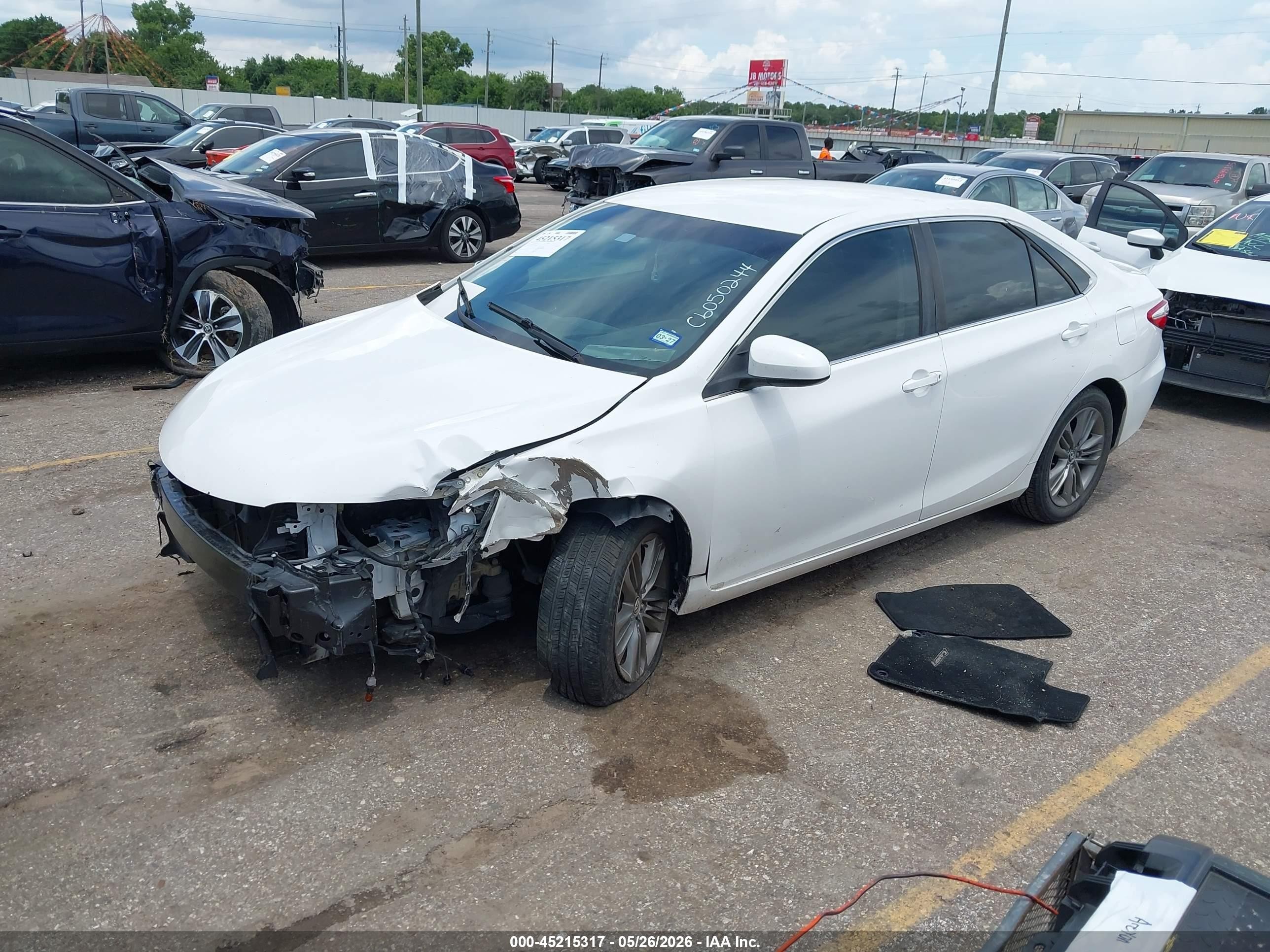 2016 Toyota Camry Se White vin: 4T1BF1FK0GU137315