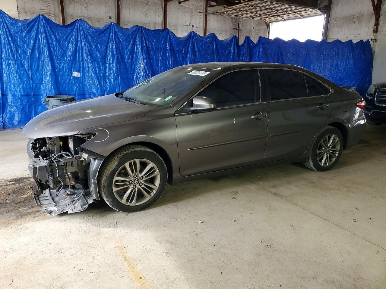 2016 Toyota Camry Se Gray vin: 4T1BF1FK0GU210408