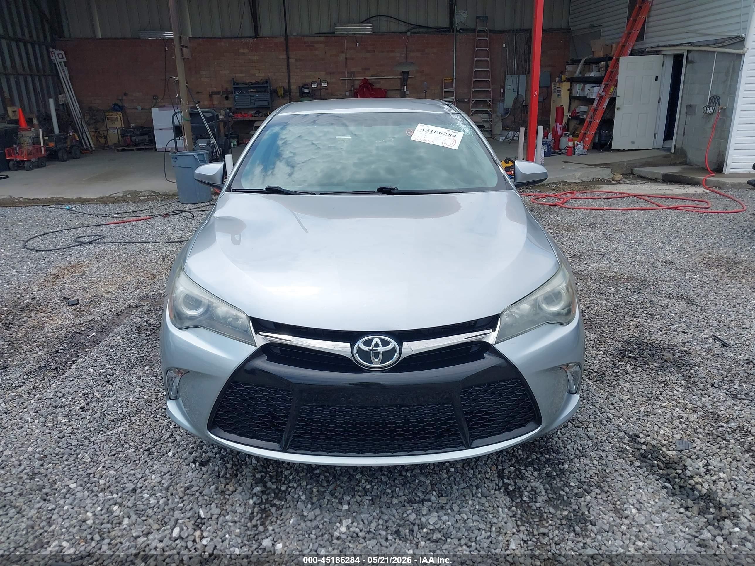 2016 Toyota Camry Xse Silver vin: 4T1BF1FK0GU234675