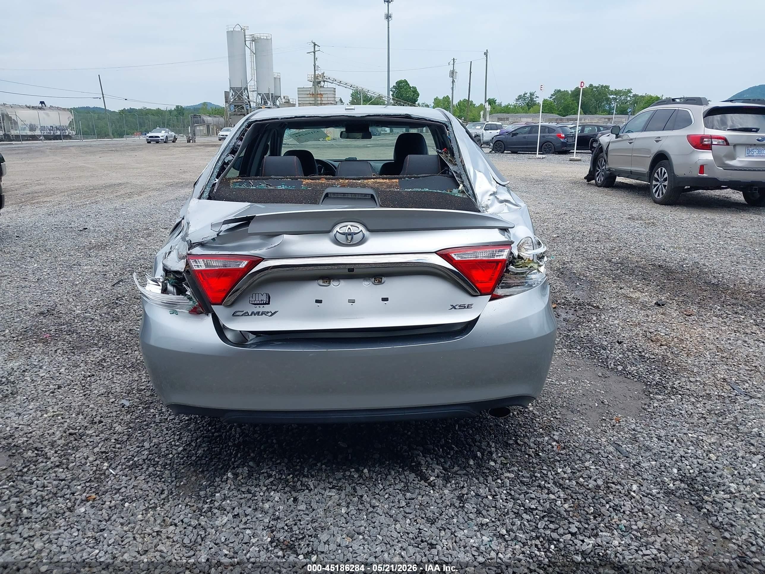 2016 Toyota Camry Xse Silver vin: 4T1BF1FK0GU234675