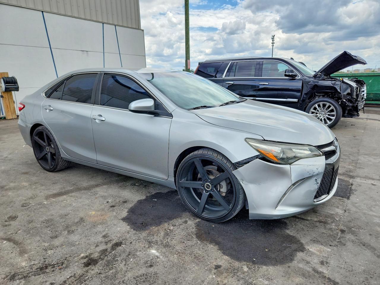 2016 Toyota Camry Se Silver vin: 4T1BF1FK0GU239505