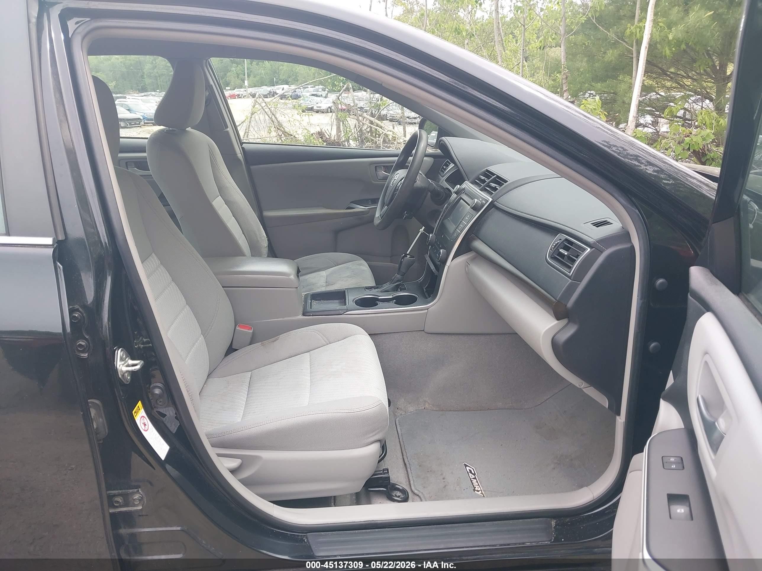 2017 Toyota Camry Le Black vin: 4T1BF1FK0HU276216
