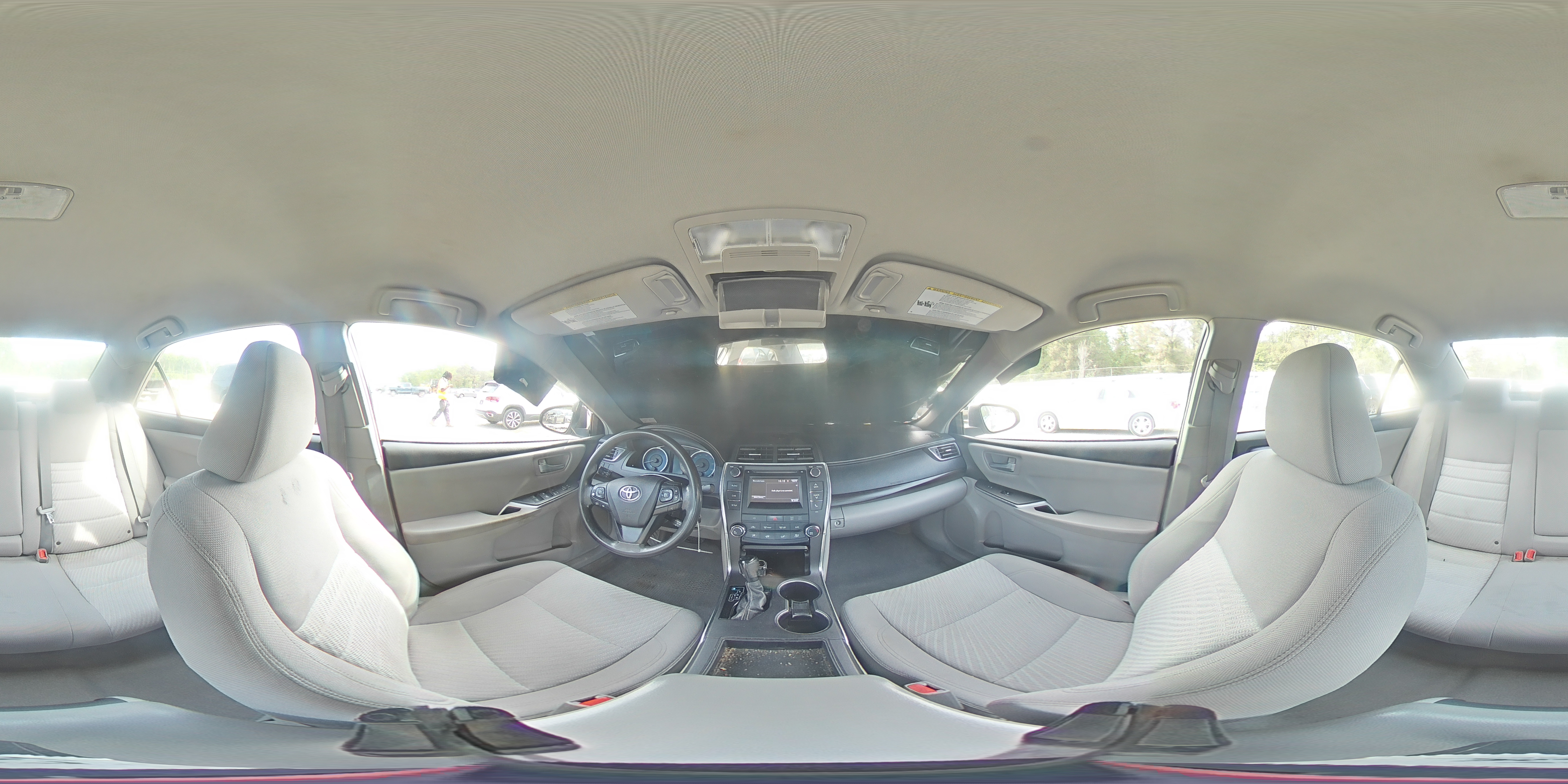 2017 Toyota Camry Le Silver vin: 4T1BF1FK0HU762802