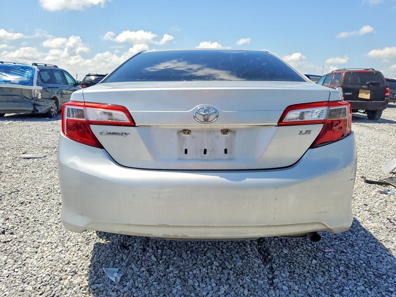 2012 Toyota Camry Le Серебряный vin: 4T1BF1FK1CU026380