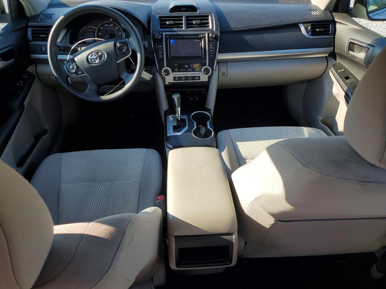 2012 Toyota Camry Le Серебряный vin: 4T1BF1FK1CU035449