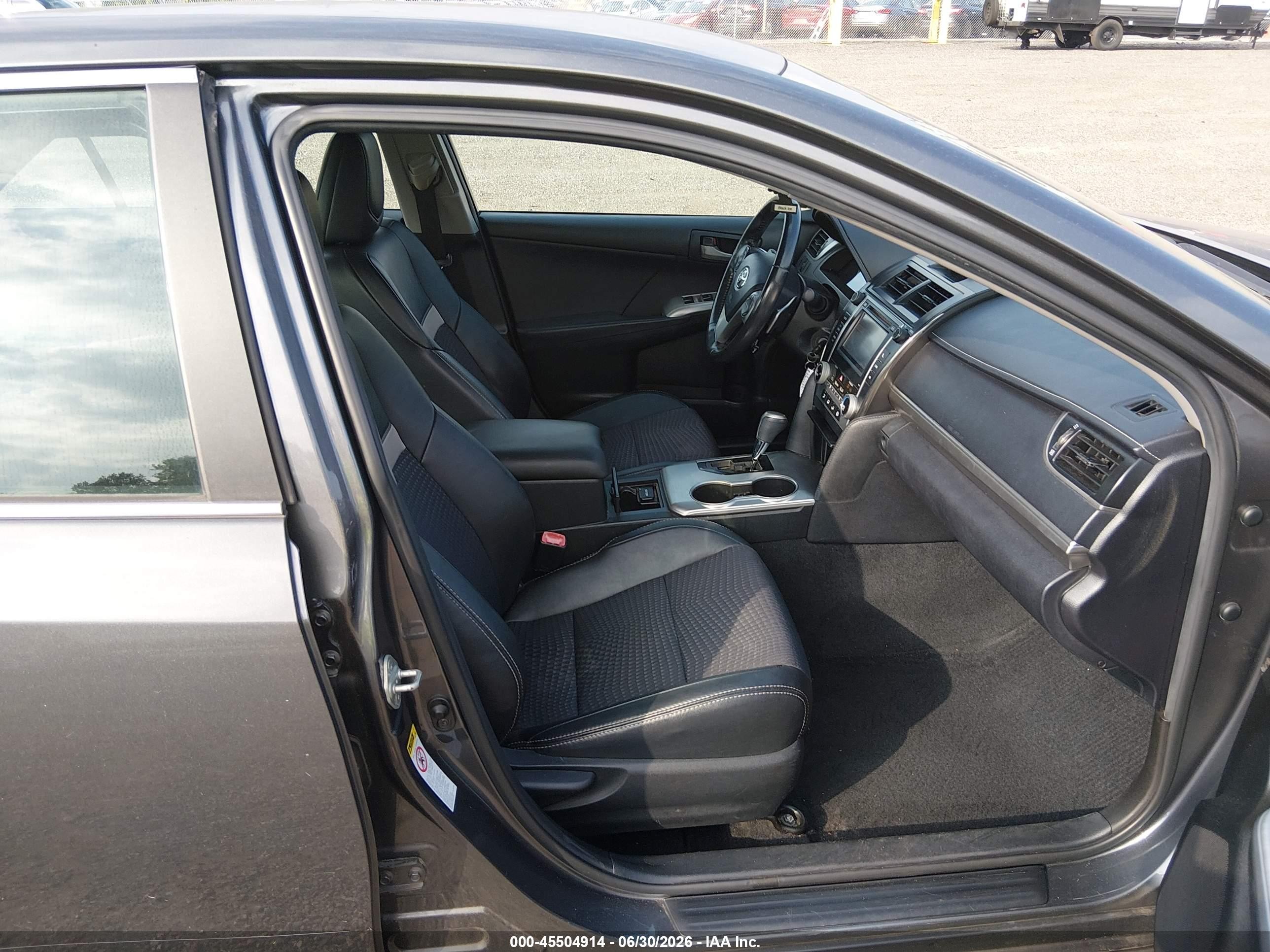 2012 Toyota Camry Se Gray vin: 4T1BF1FK1CU041946
