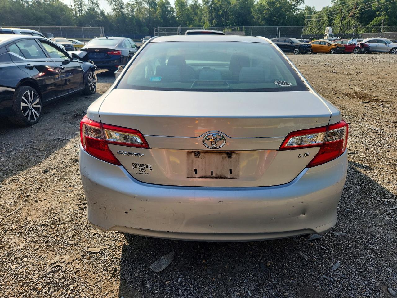 2012 Toyota Camry Le Серебряный vin: 4T1BF1FK1CU043048