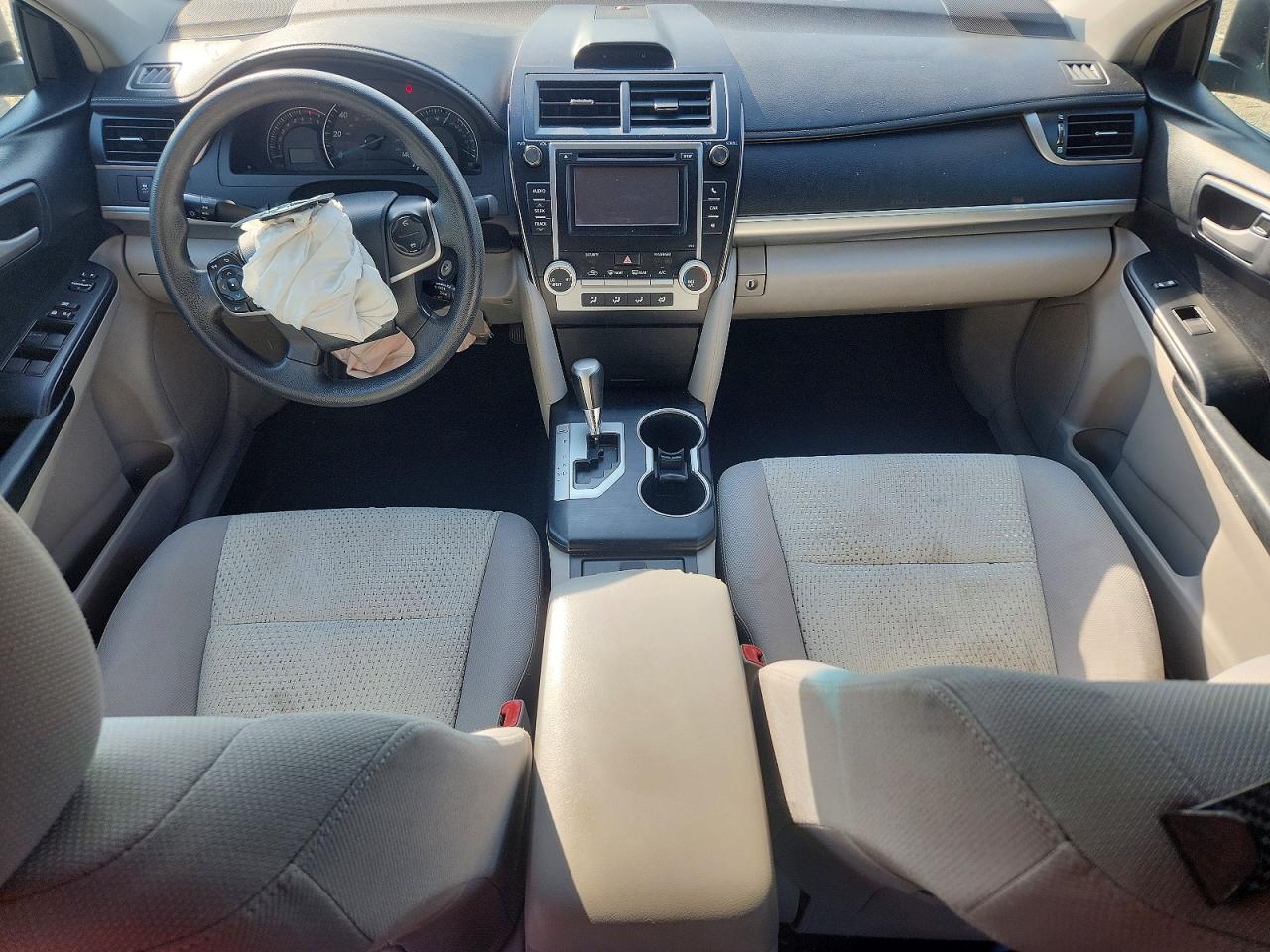2012 Toyota Camry Le Серебряный vin: 4T1BF1FK1CU043048