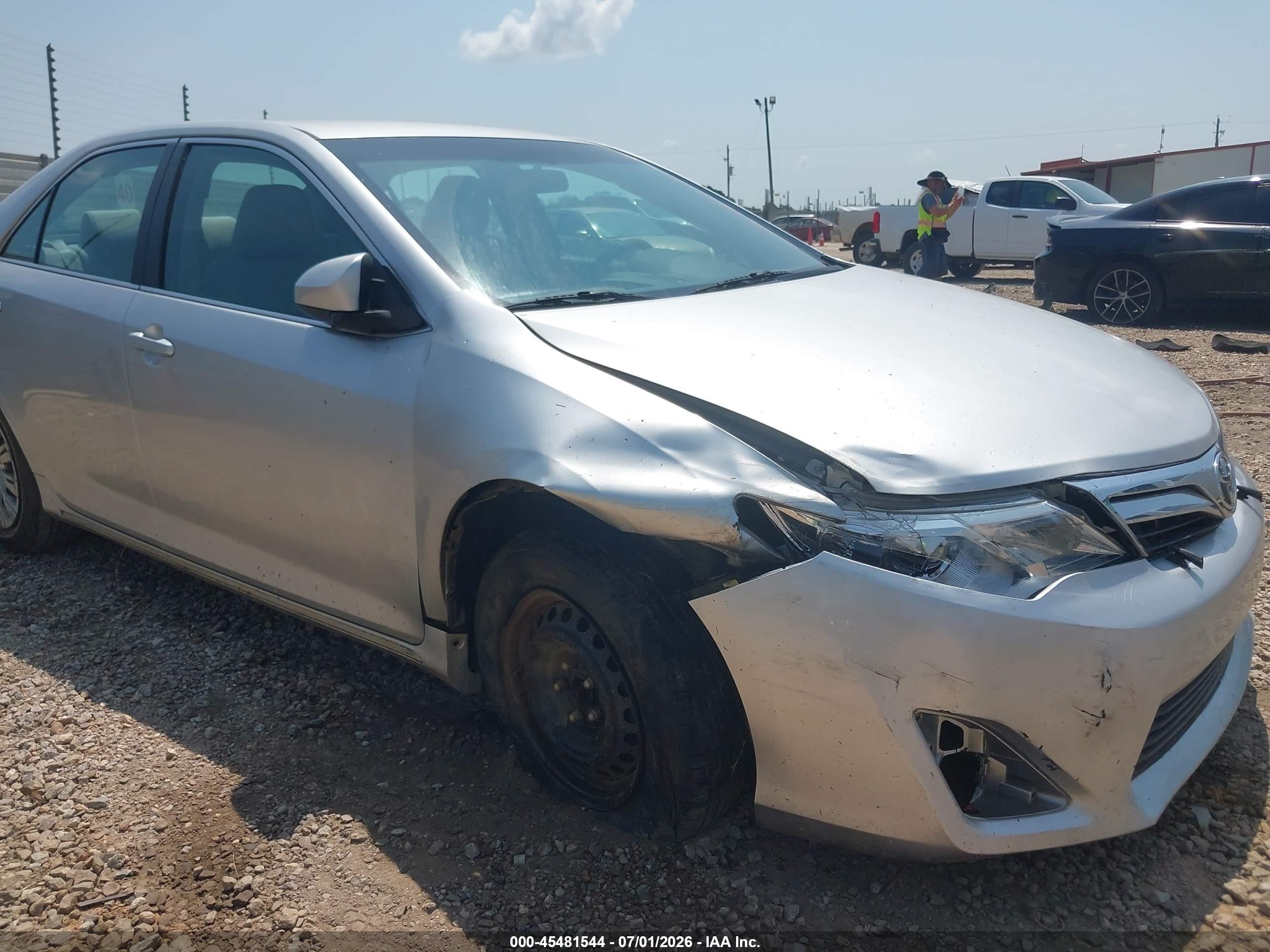 2012 Toyota Camry Le Silver vin: 4T1BF1FK1CU043941