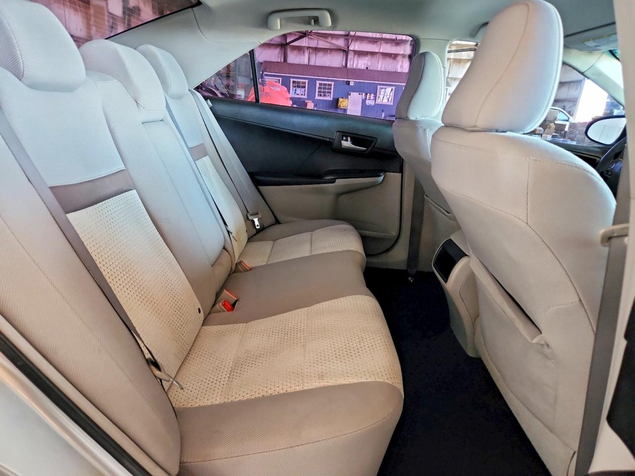 2012 Toyota Camry Le Silver vin: 4T1BF1FK1CU050212