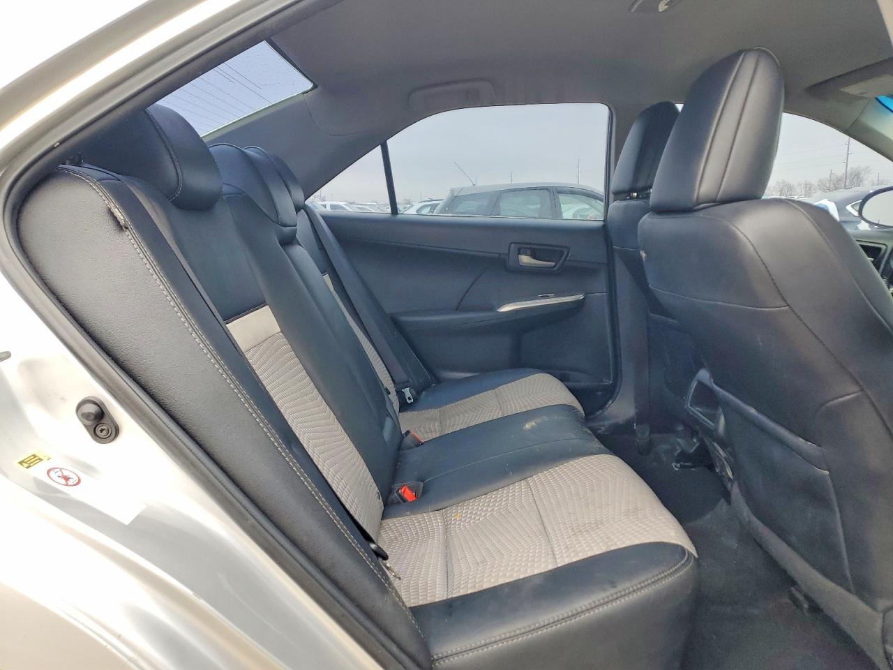 2012 Toyota Camry Se Silver vin: 4T1BF1FK1CU072503
