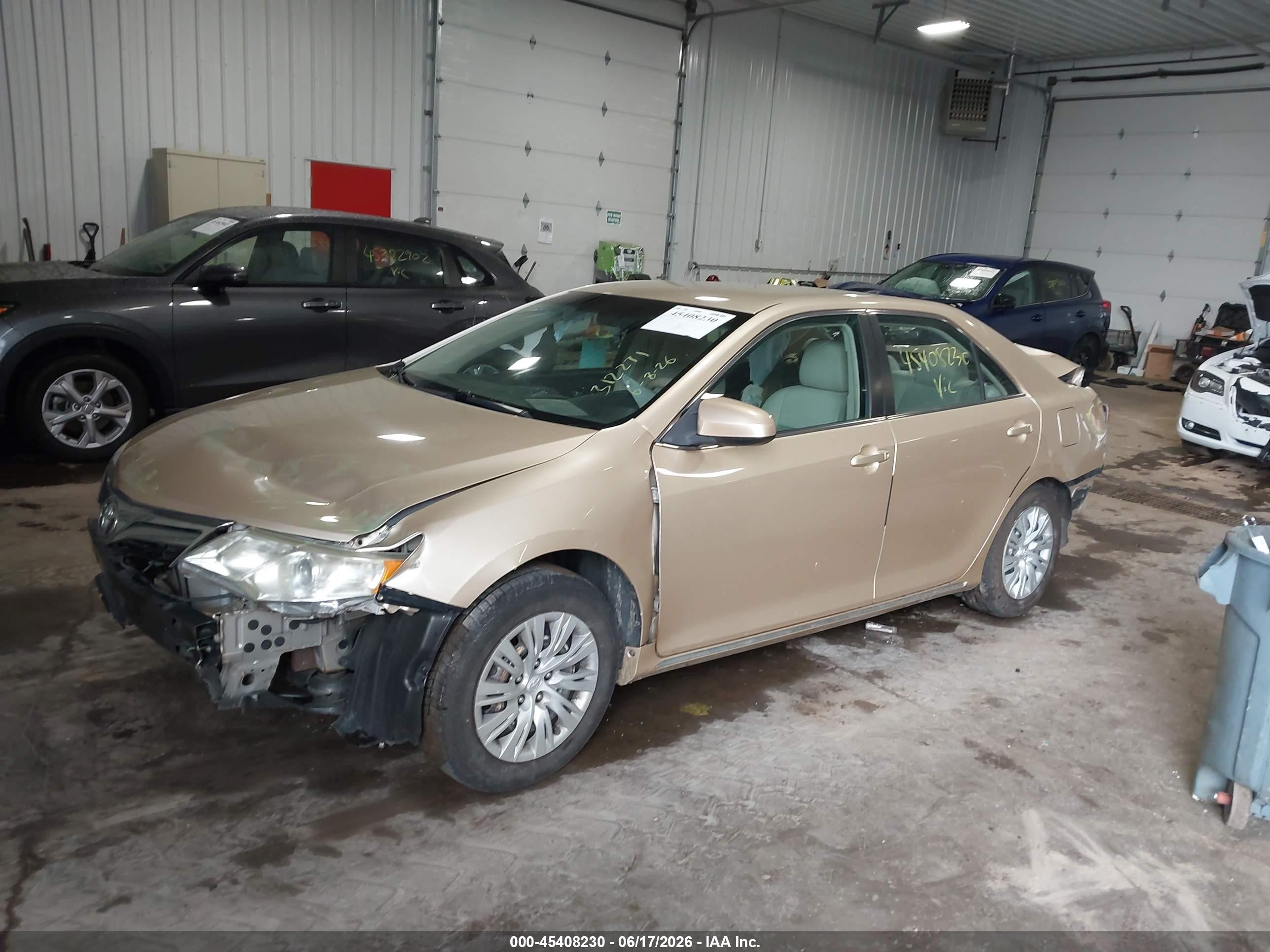 2012 Toyota Camry Le Beige vin: 4T1BF1FK1CU090774