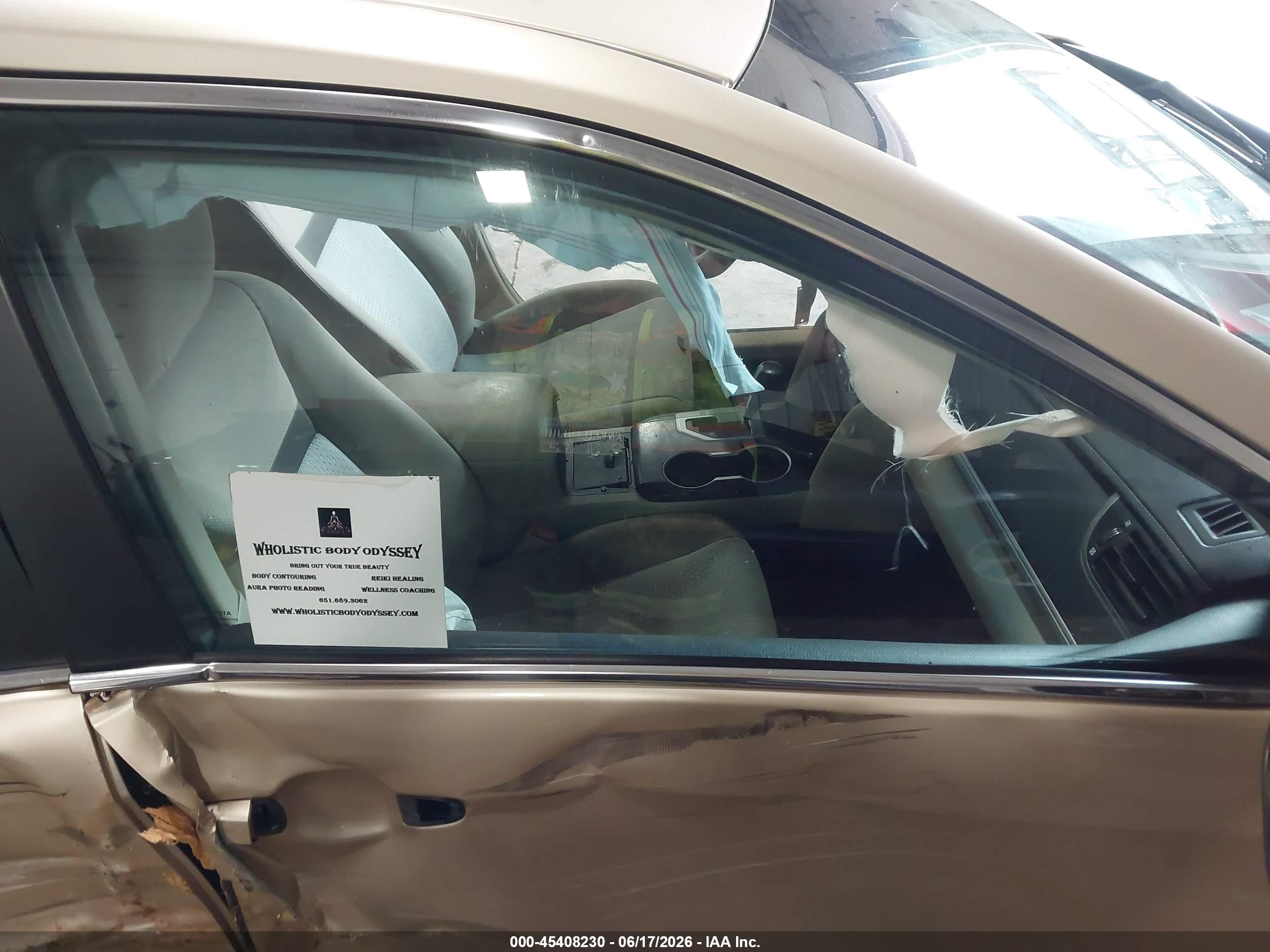 2012 Toyota Camry Le Beige vin: 4T1BF1FK1CU090774