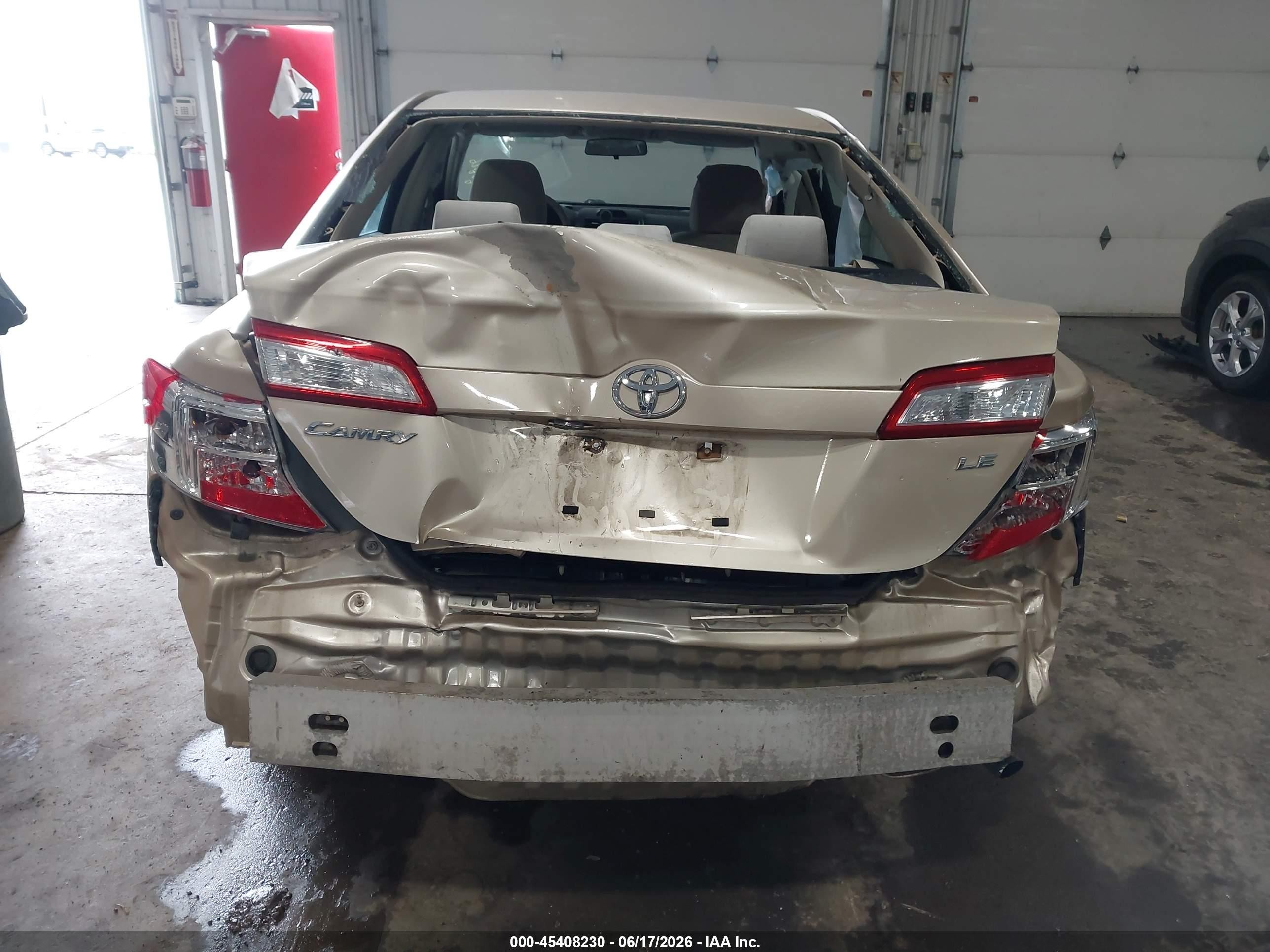 2012 Toyota Camry Le Beige vin: 4T1BF1FK1CU090774