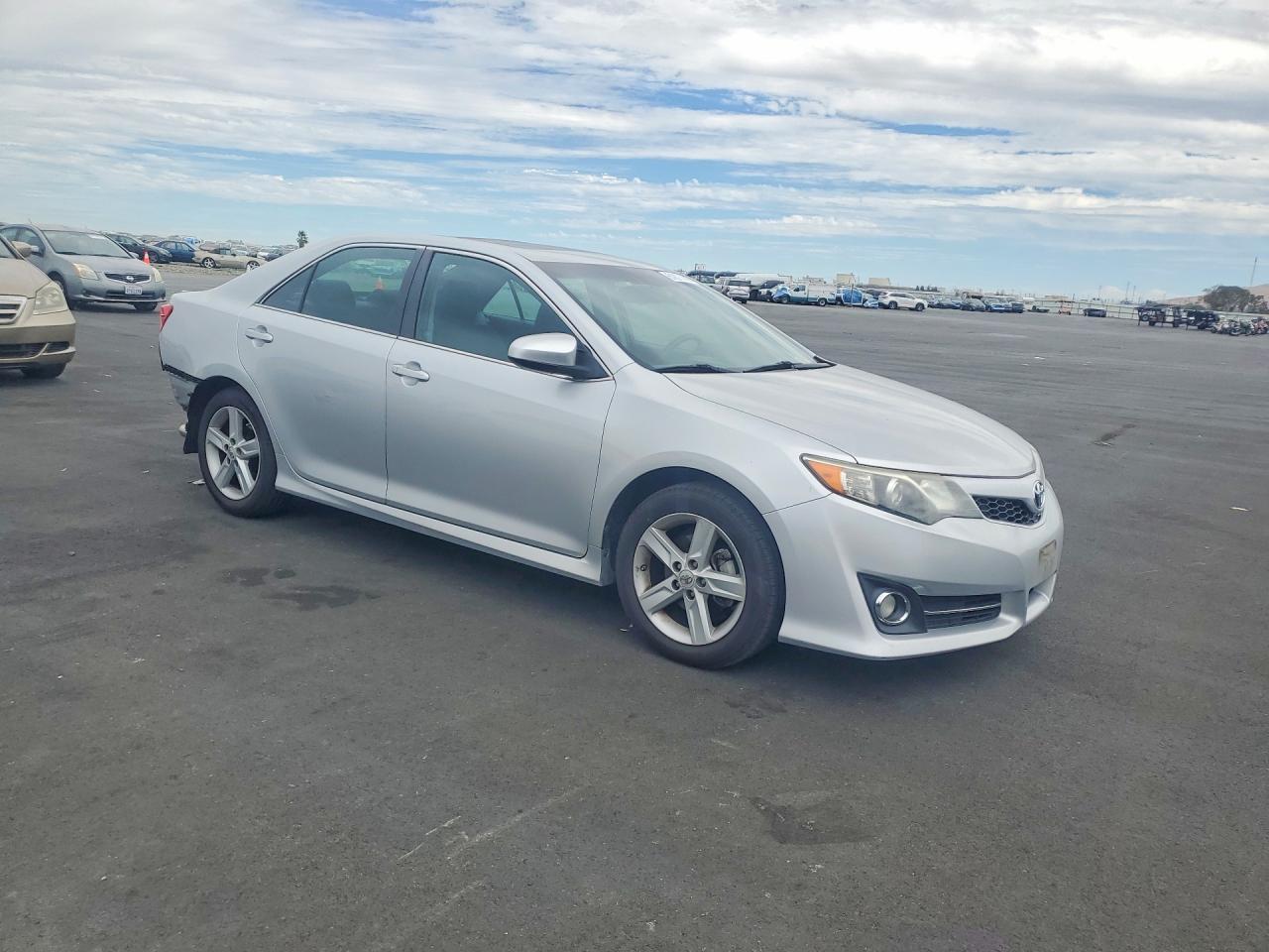 2012 Toyota Camry Se Silver vin: 4T1BF1FK1CU119058
