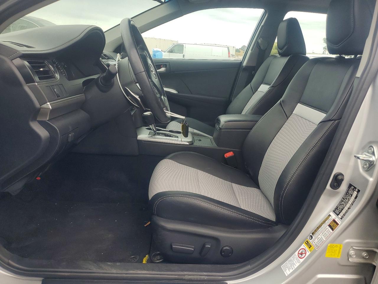 2012 Toyota Camry Se Silver vin: 4T1BF1FK1CU119058