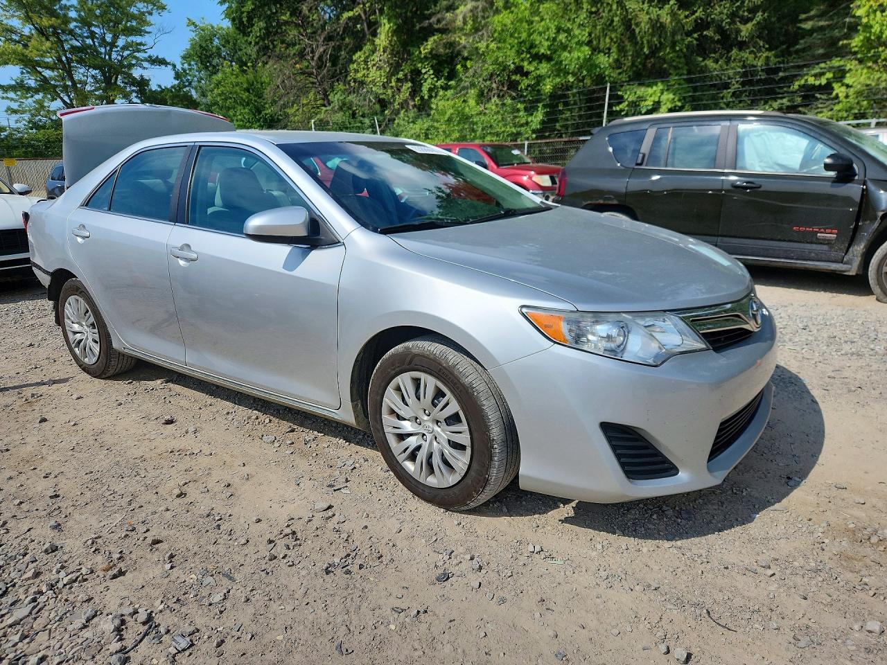 2012 Toyota Camry Le Silver vin: 4T1BF1FK1CU122882