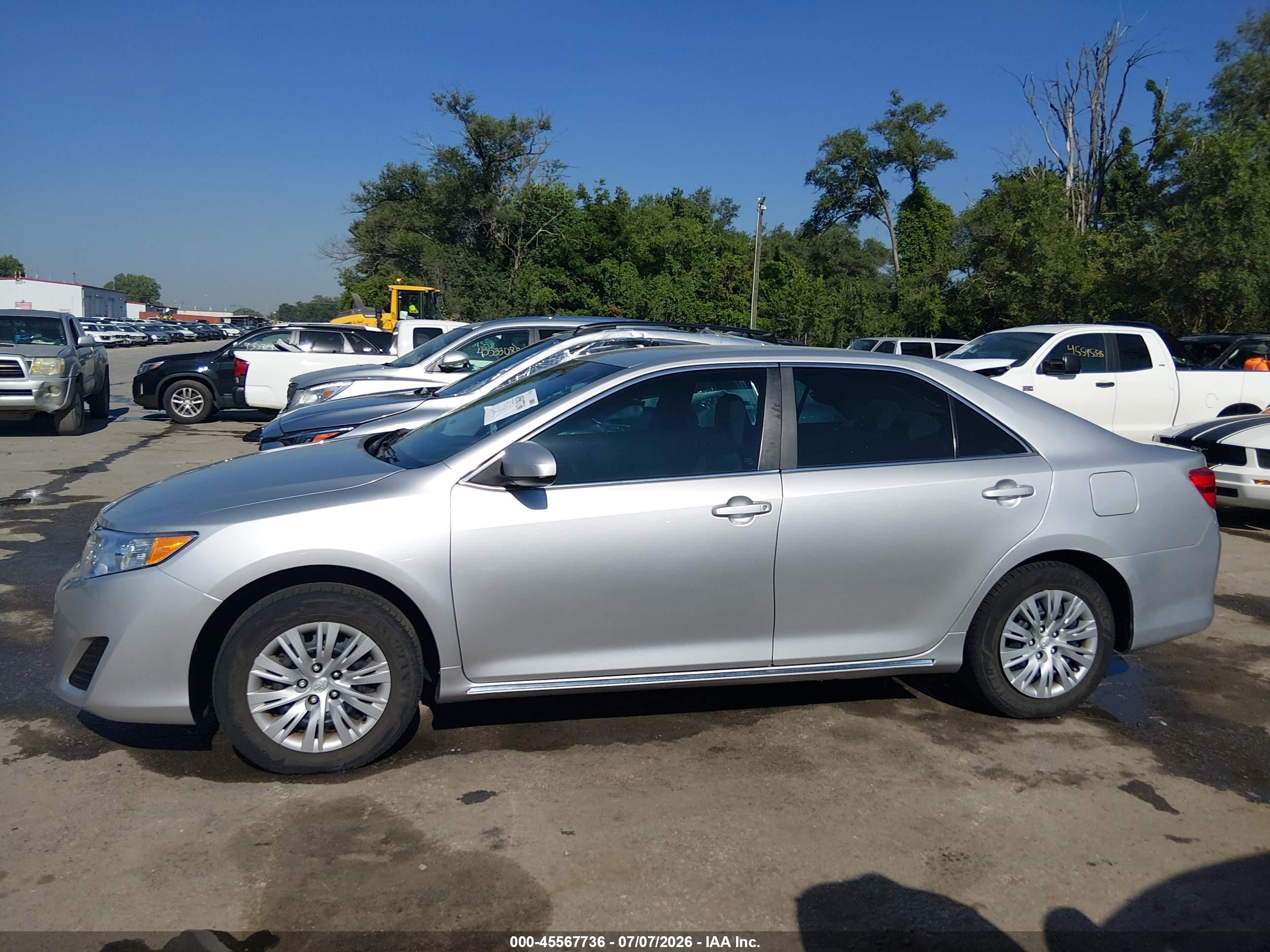 2012 Toyota Camry Le Silver vin: 4T1BF1FK1CU123076
