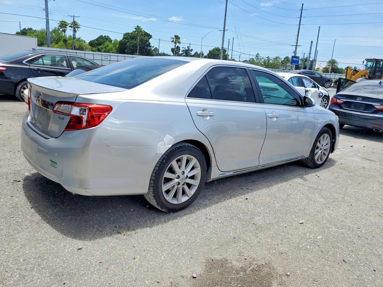 2012 Toyota Camry Xle Silver vin: 4T1BF1FK1CU146115