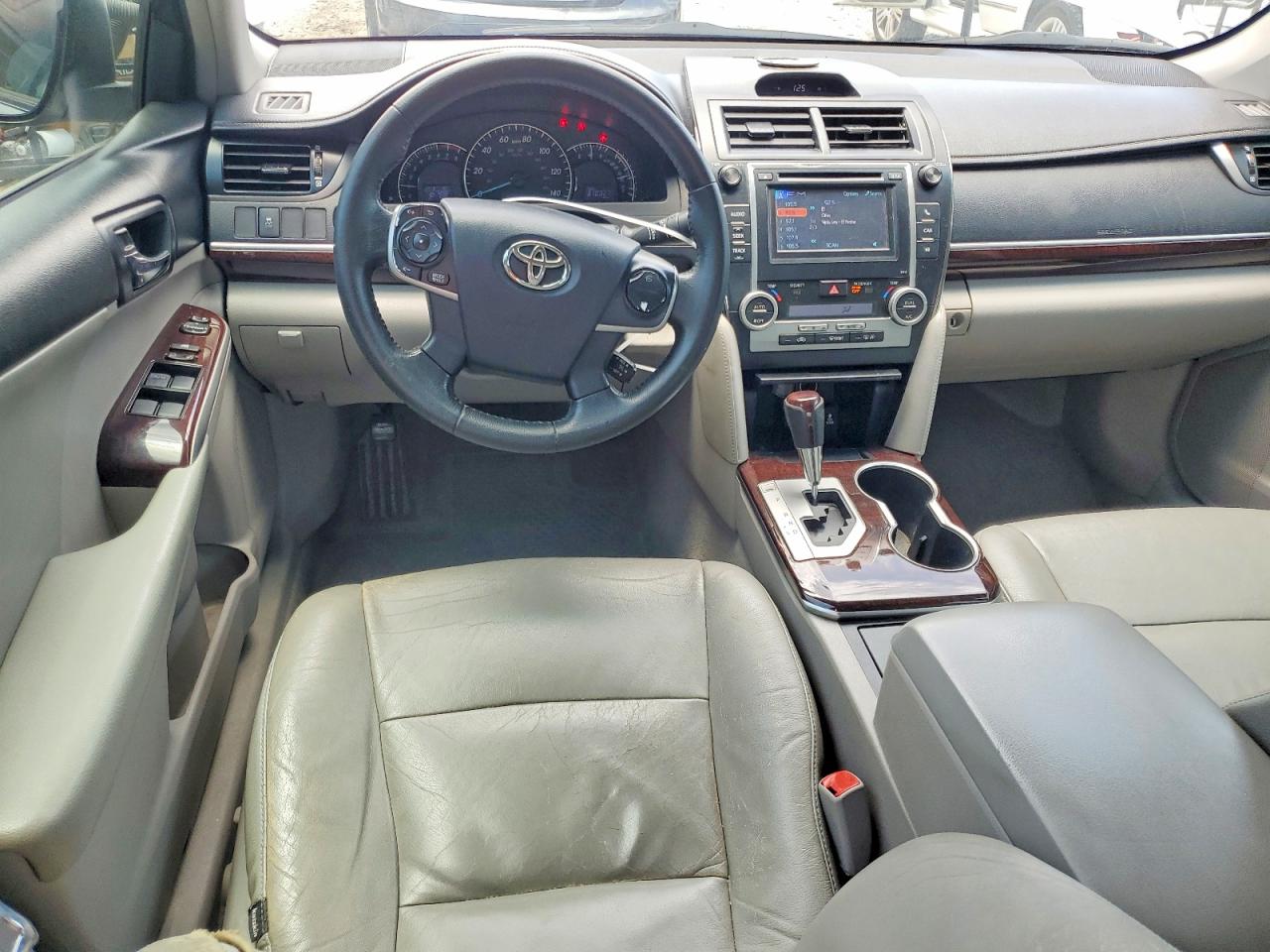 2012 Toyota Camry Xle Silver vin: 4T1BF1FK1CU146115