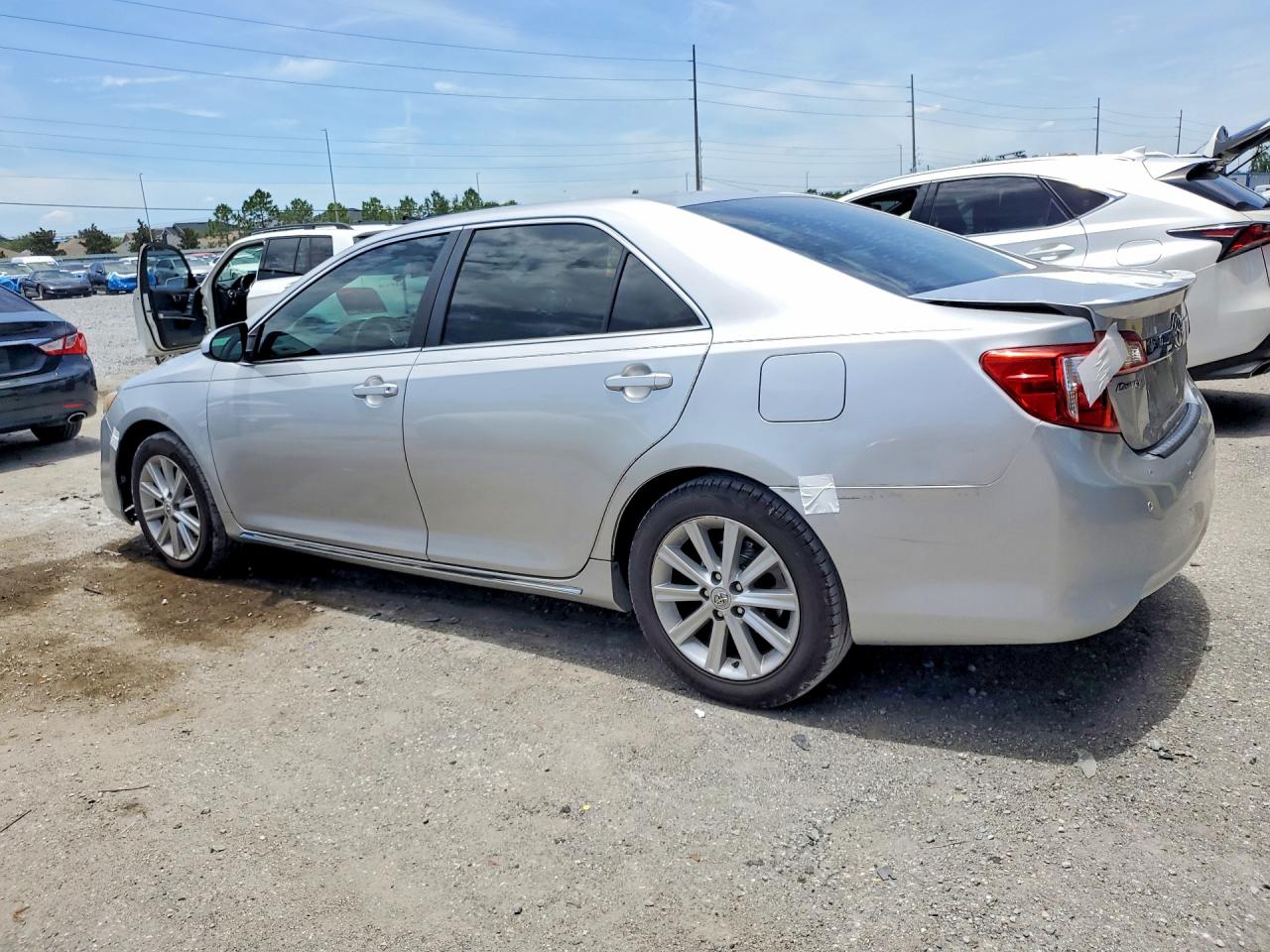 2012 Toyota Camry Xle Silver vin: 4T1BF1FK1CU146115