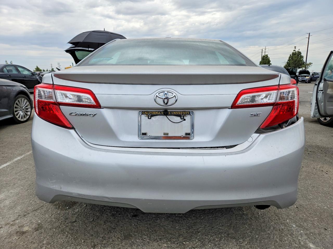 2012 Toyota Camry Se Silver vin: 4T1BF1FK1CU146292