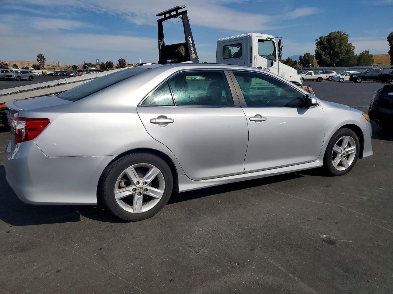 2012 Toyota Camry Se Silver vin: 4T1BF1FK1CU187389