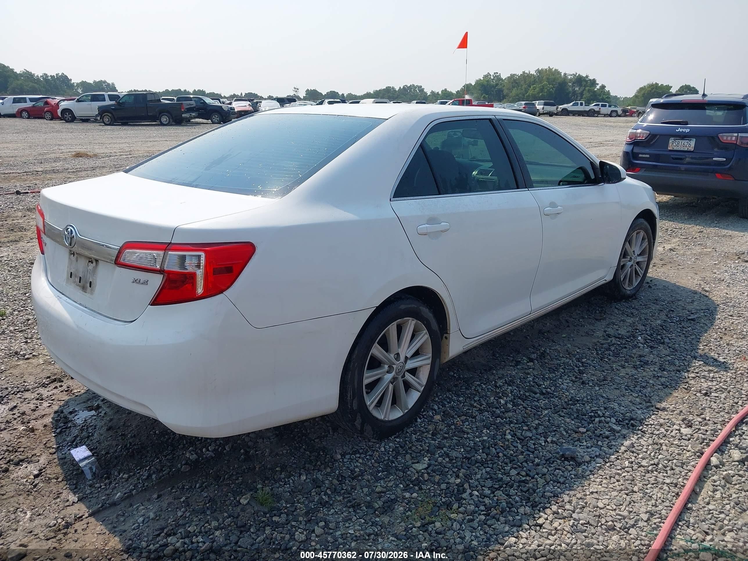 2012 Toyota Camry Xle White vin: 4T1BF1FK1CU513689