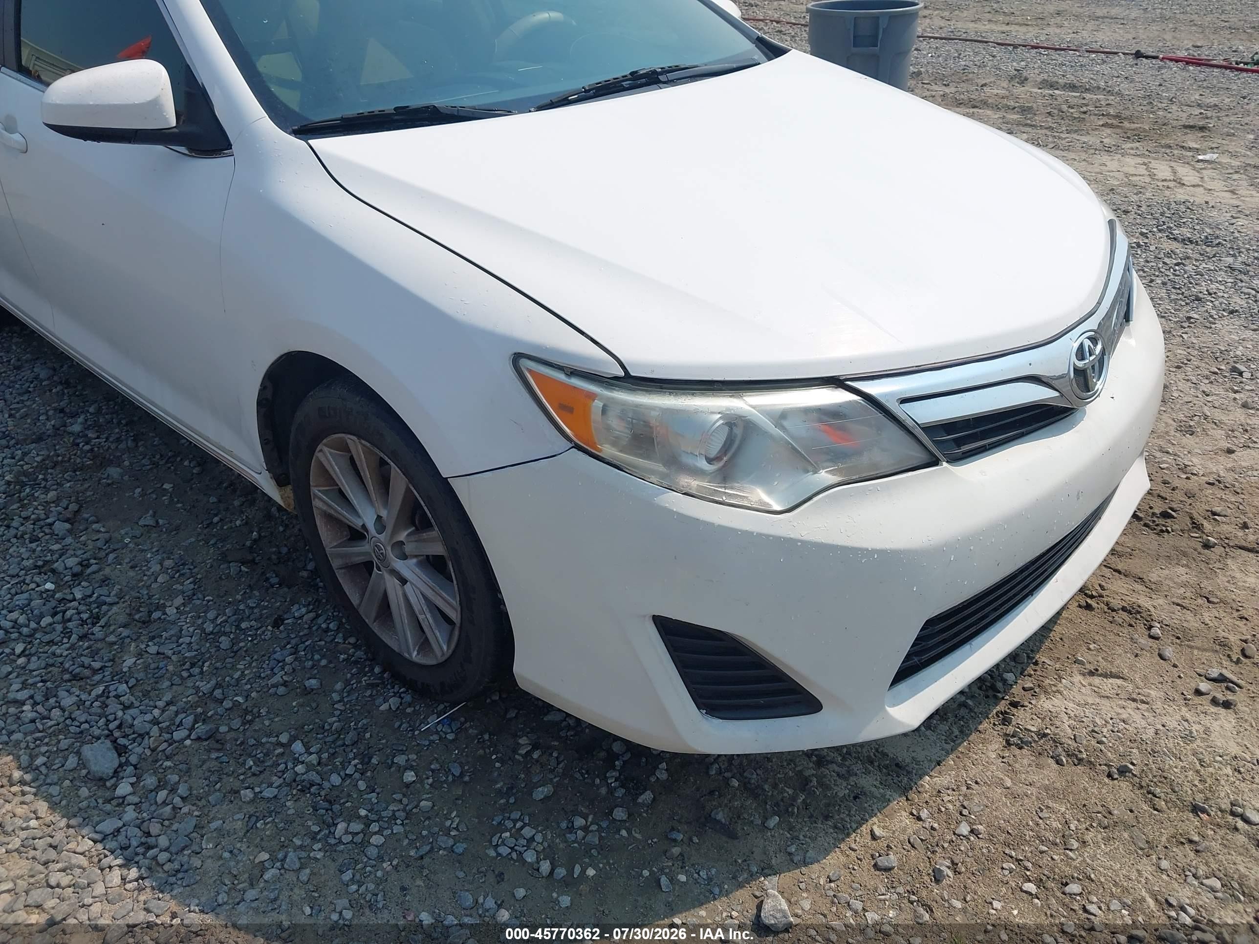 2012 Toyota Camry Xle White vin: 4T1BF1FK1CU513689