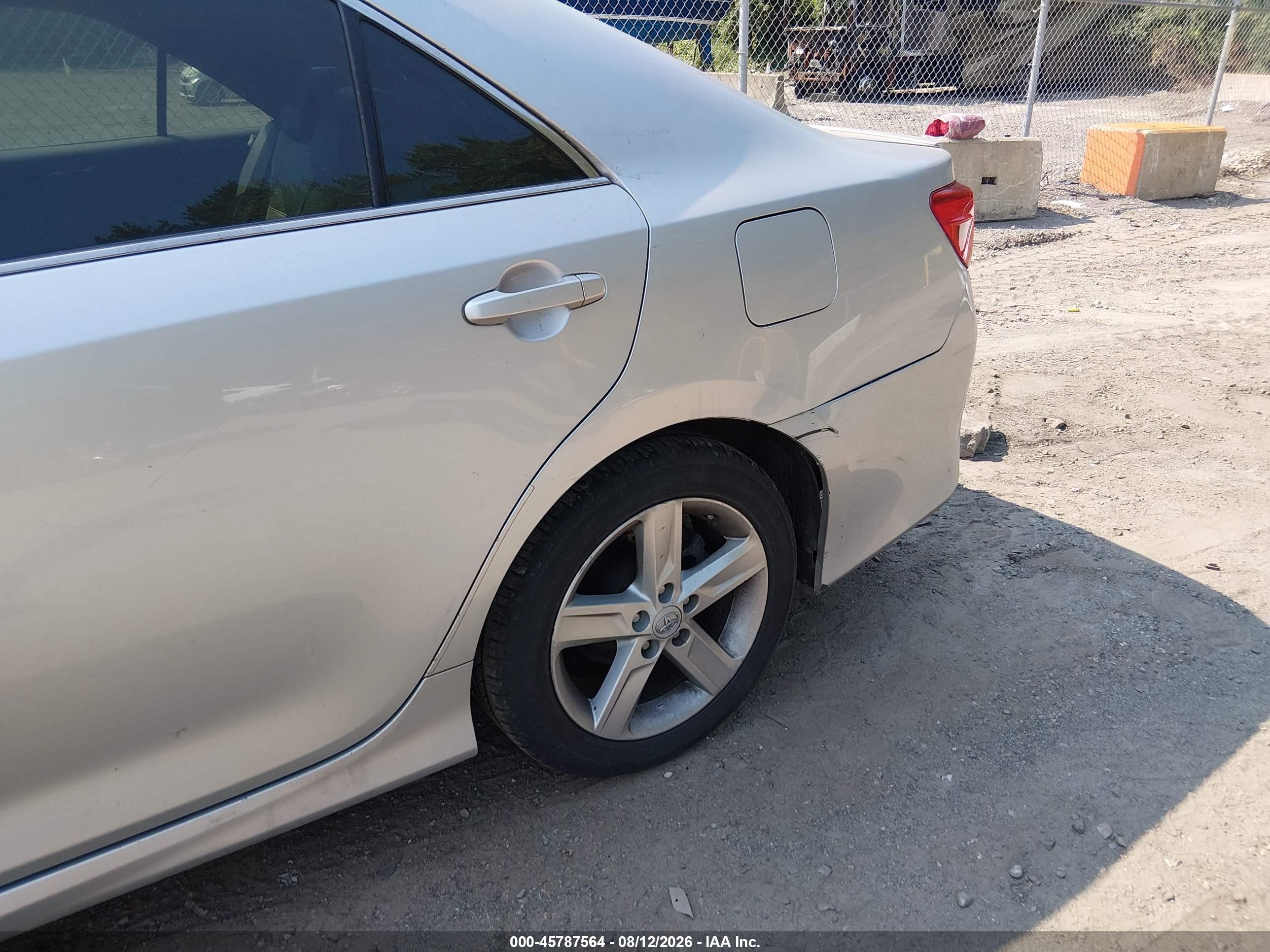 2012 Toyota Camry Se Silver vin: 4T1BF1FK1CU533876