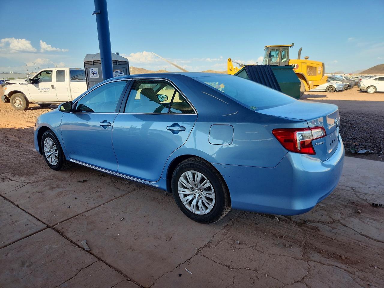 2012 Toyota Camry Le Blue vin: 4T1BF1FK1CU535577