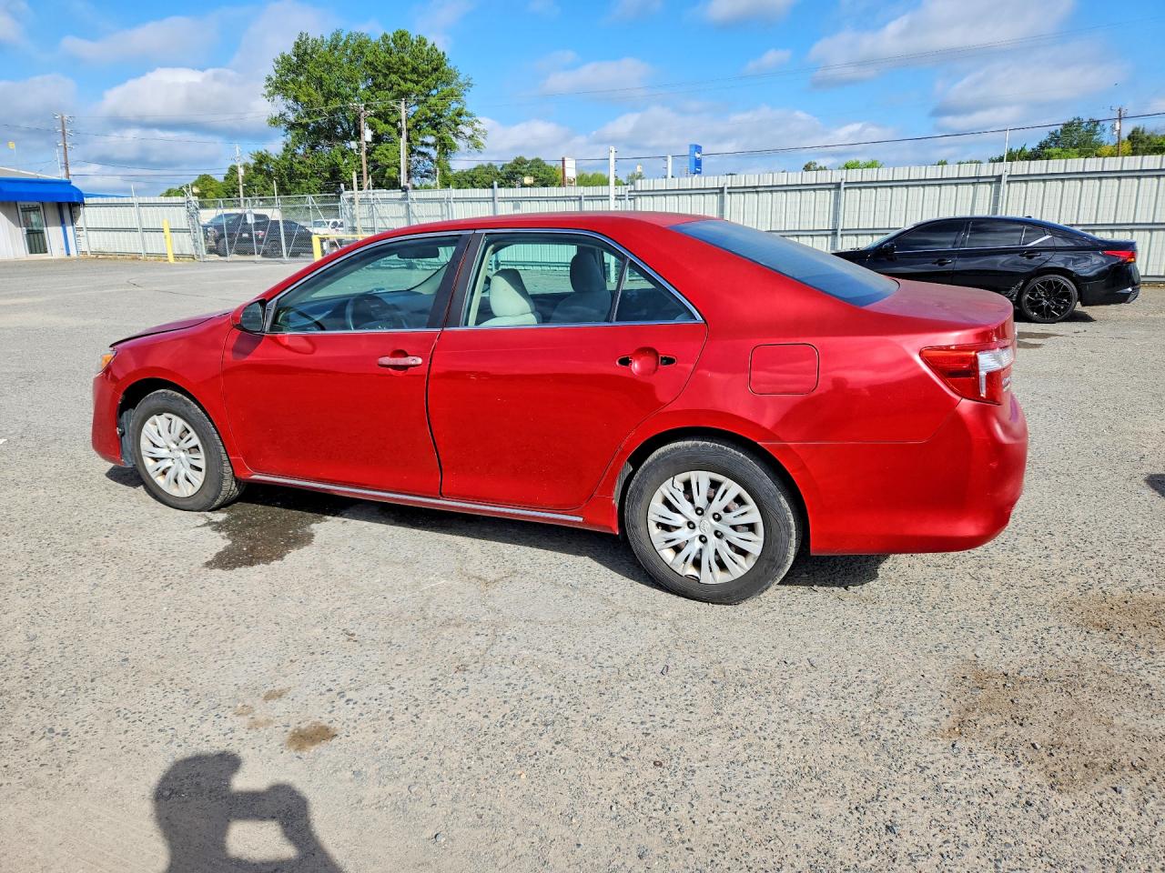 2012 Toyota Camry Le Red vin: 4T1BF1FK1CU541377