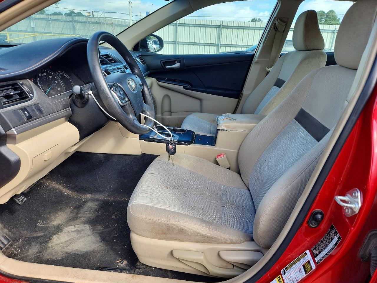 2012 Toyota Camry Le Red vin: 4T1BF1FK1CU541377