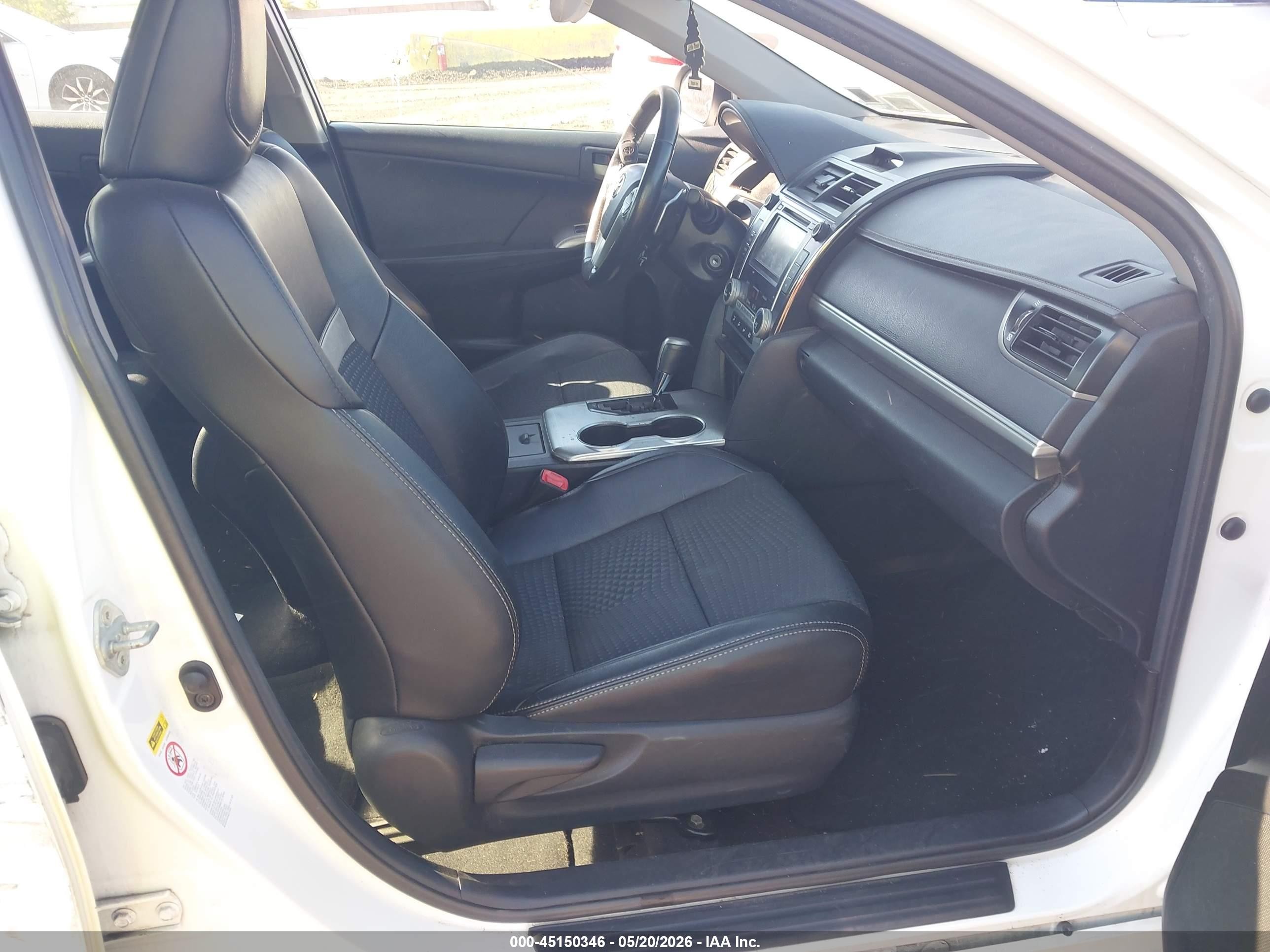 2012 Toyota Camry Se White vin: 4T1BF1FK1CU543663