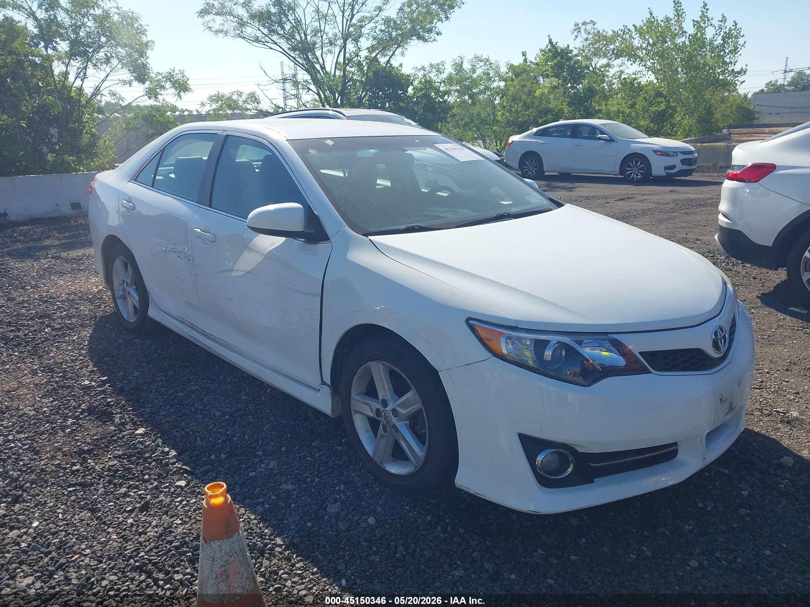 2012 Toyota Camry Se White vin: 4T1BF1FK1CU543663