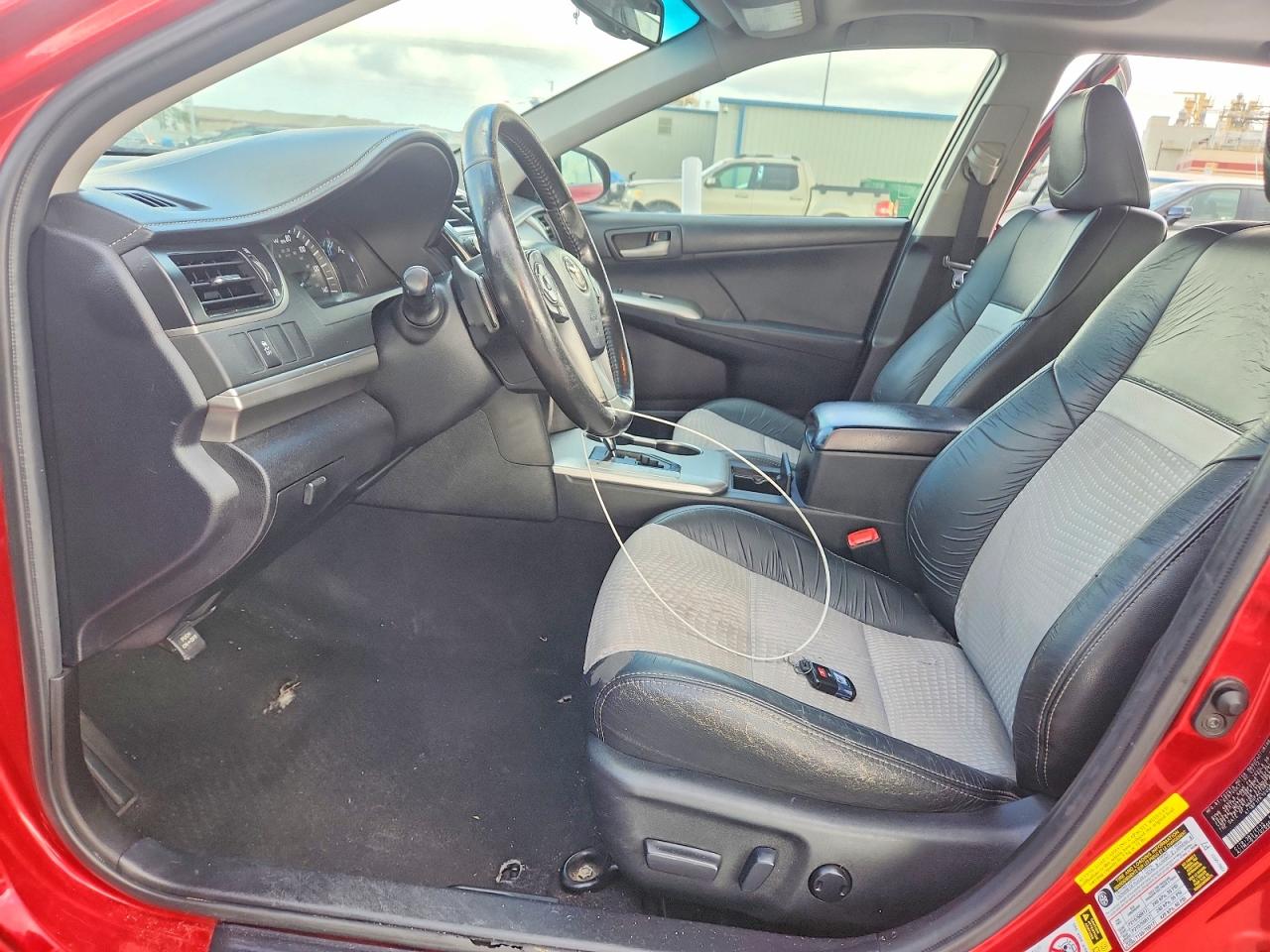 2012 Toyota Camry Se Red vin: 4T1BF1FK1CU560821